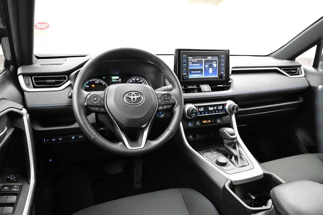 Toyota RAV 4 снимка Toyota RAV 4