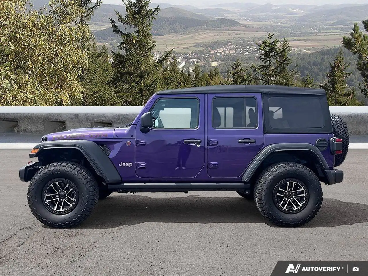 Jeep Wrangler photo Jeep Wrangler