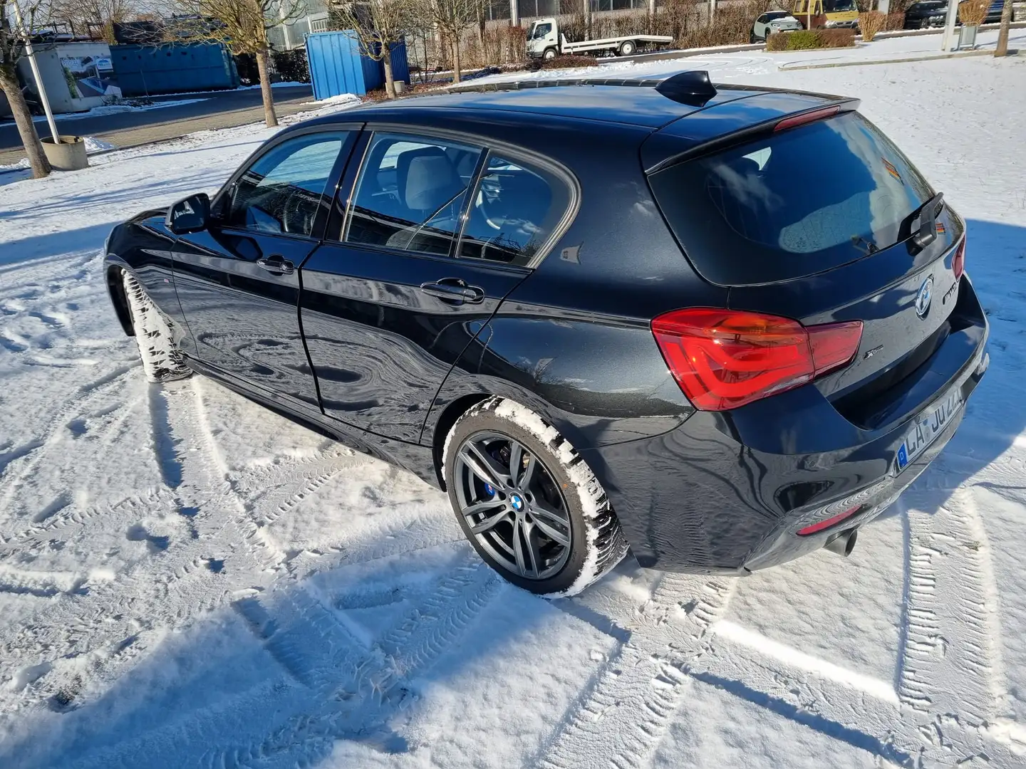BMW 140 1er (5-Türer) M140i xDrive Sport-Aut. Schwarz - 2