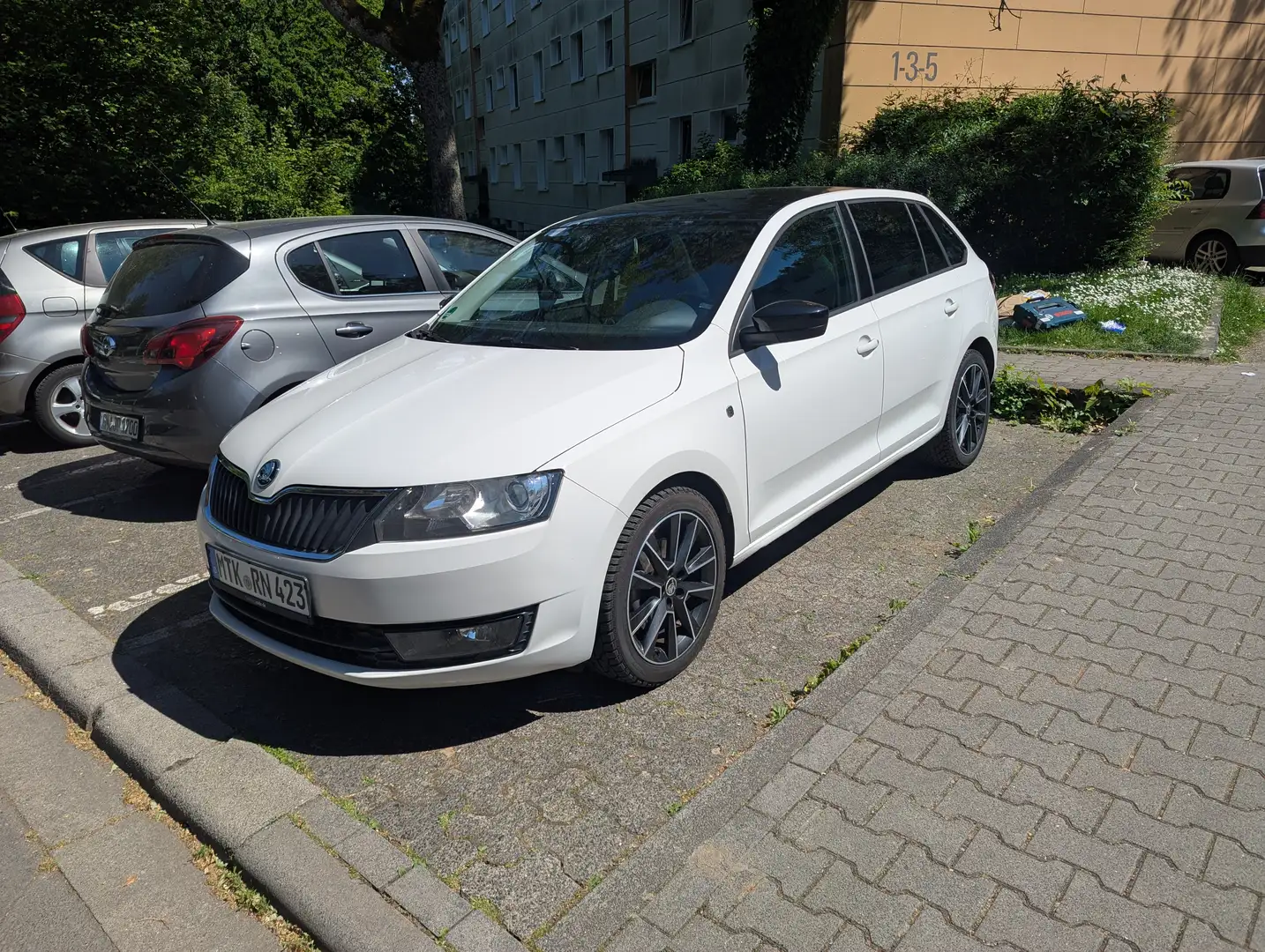 Skoda Rapid/Spaceback Rapid 1.2 TSI Ambition Weiß - 1
