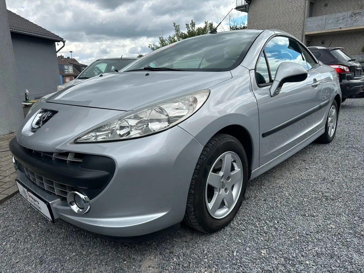 Peugeot 207 CC Cabrio-Coupe Sport Grijs - 2