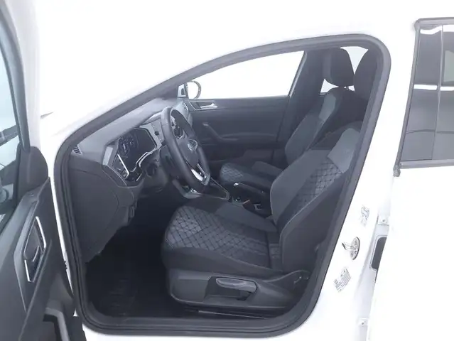 Volkswagen Taigo view 10