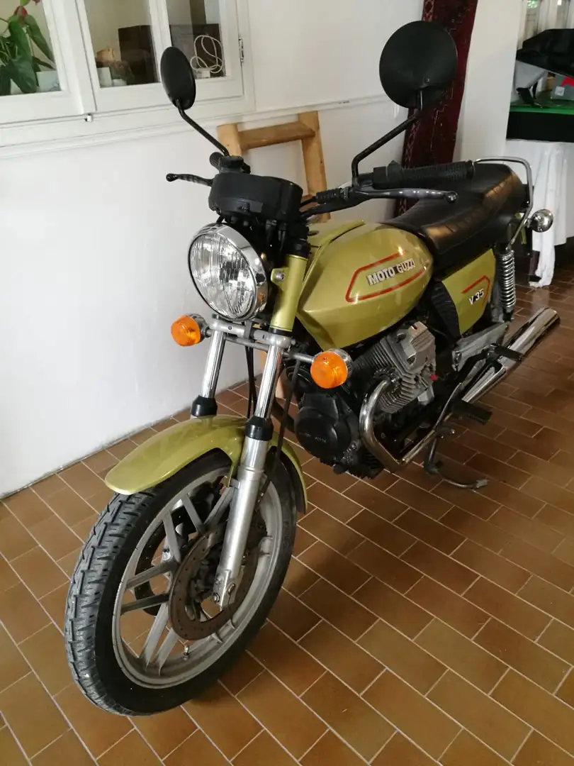 Moto Guzzi V 35 Turismo Oro - 1