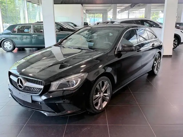 Mercedes-Benz CLA 180 SB Urban