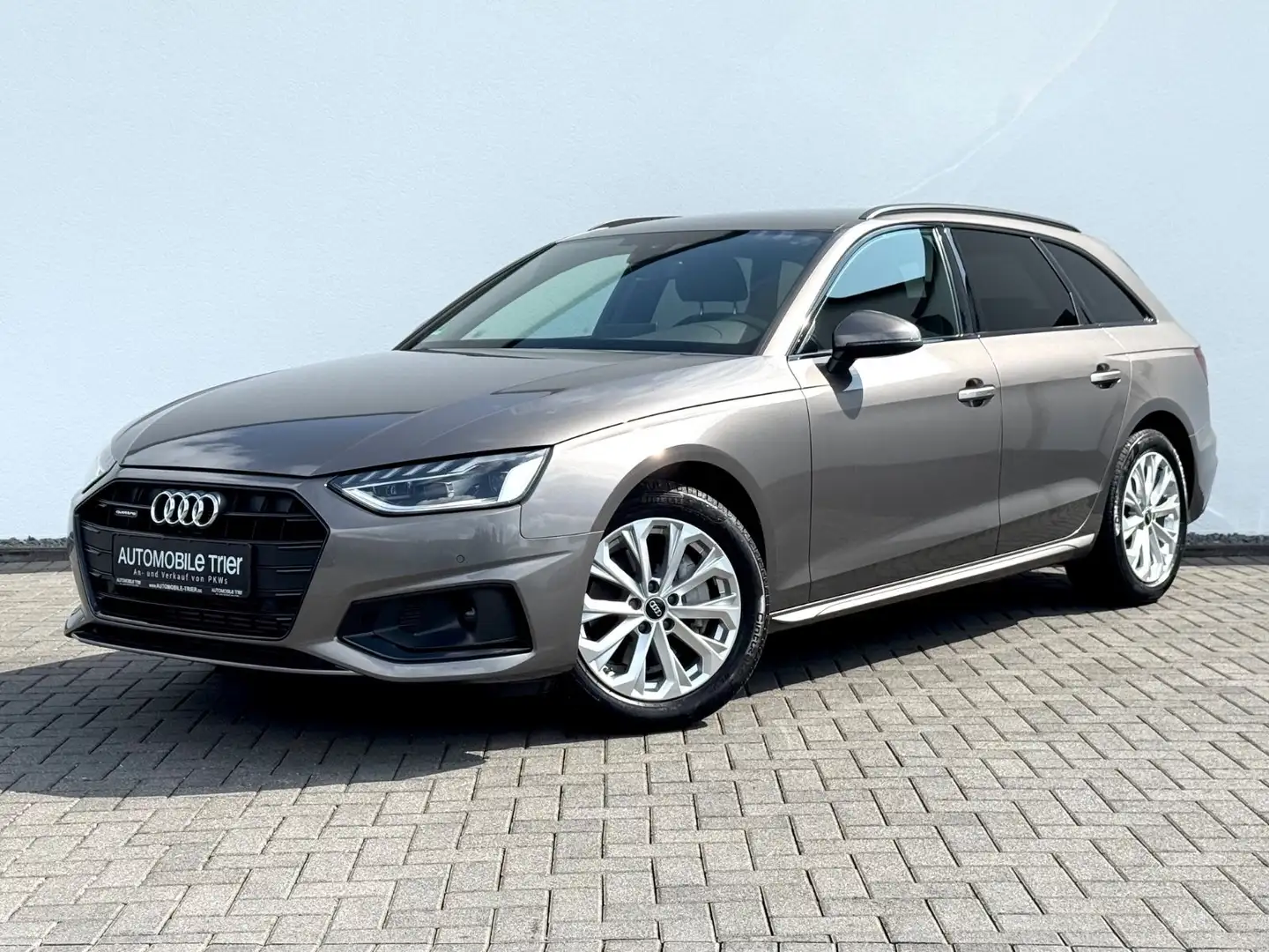 Audi A4 Avant 40 TFSI quattro /LED/ACC/CAM/GARANTIE Сірий - 1