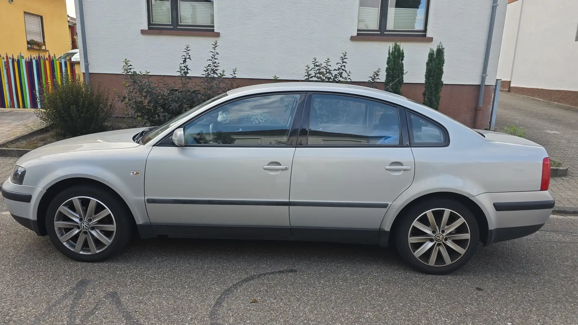 Volkswagen Passat Passat 1.6 Plateado - 2