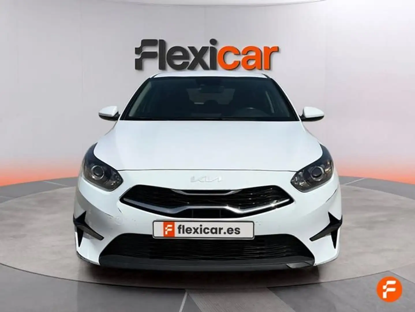 Kia 1.6 MHEV iMT 100kW (136CV) Drive Blanco - 2