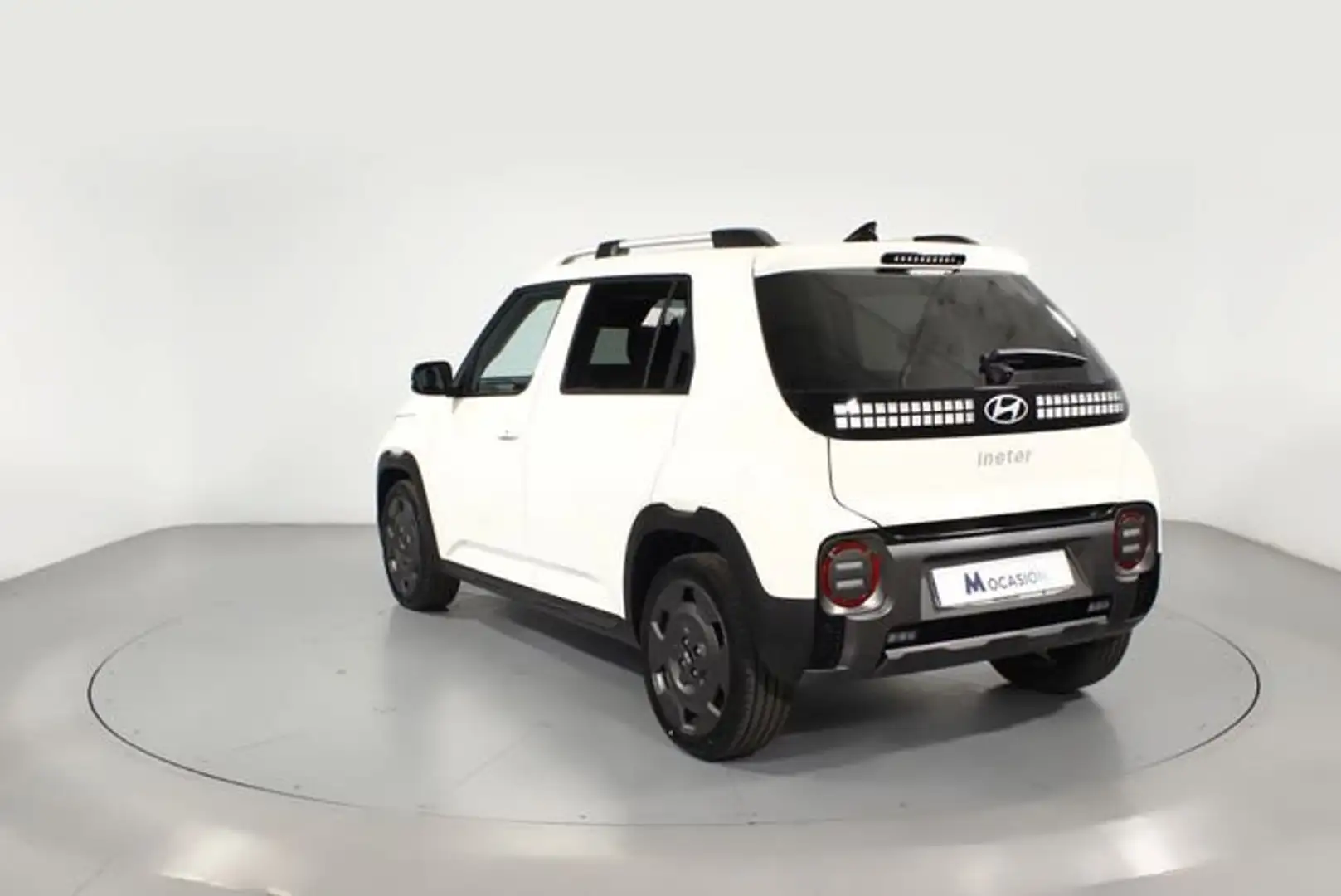 Hyundai Inster Cross 49kWh Maxx 115 Blanco - 2