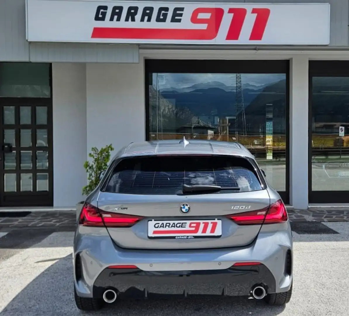 BMW 120 120d xdrive M sport auto LED 18 NAVI ACC Grigio - 2