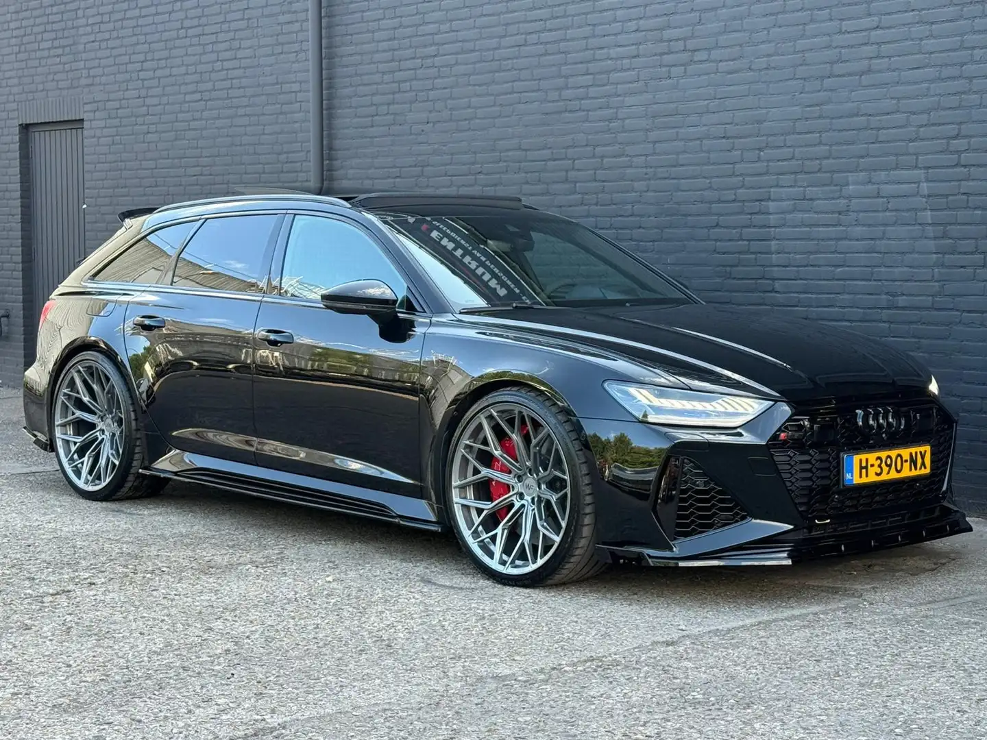 Audi RS6 A6 Avant TFSI quattro 800 PK CARBON| PDC | CARPLAY Zwart - 1