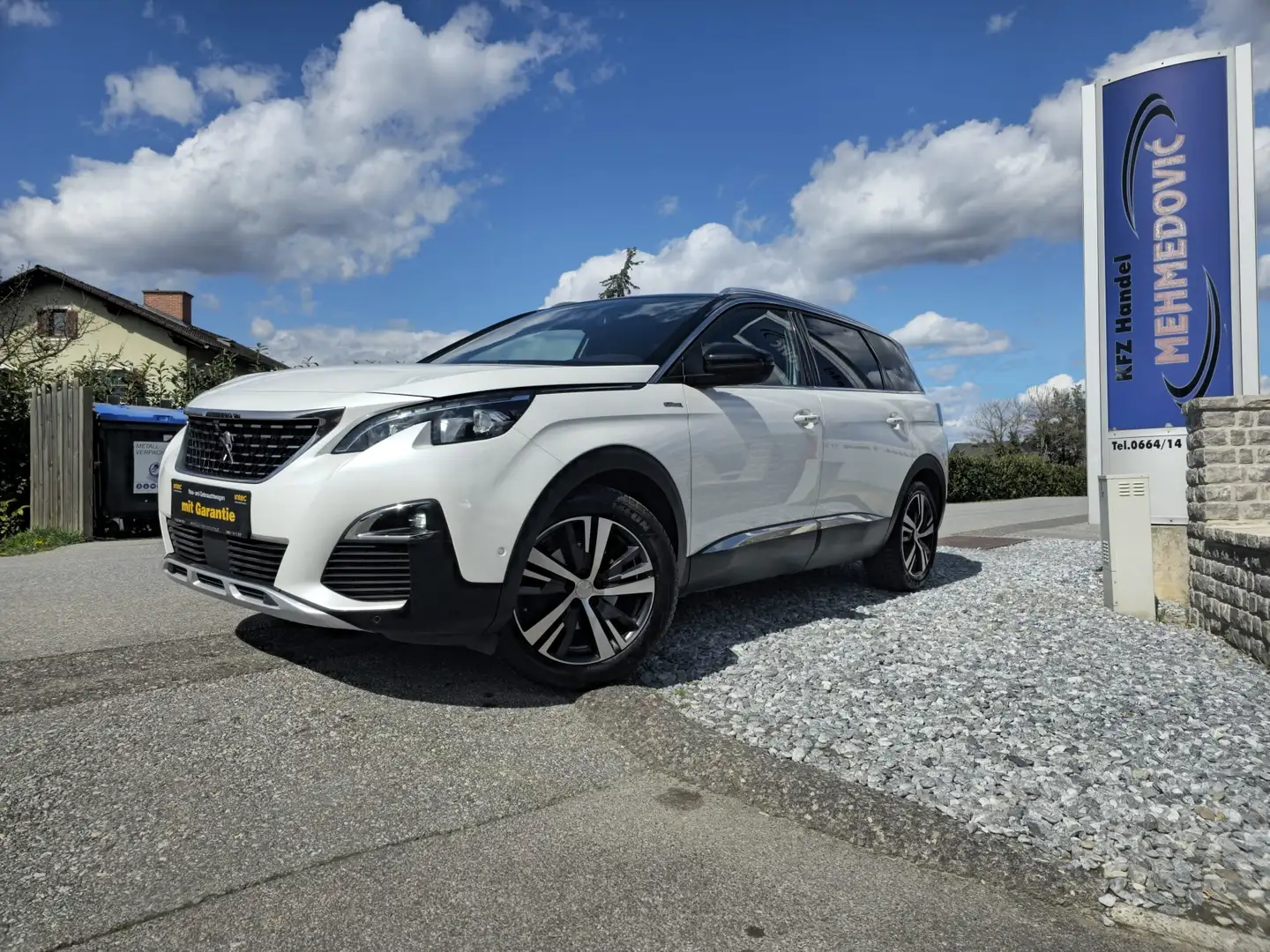 Peugeot 5008 1,6 BlueHDI 120 S Weiß - 1