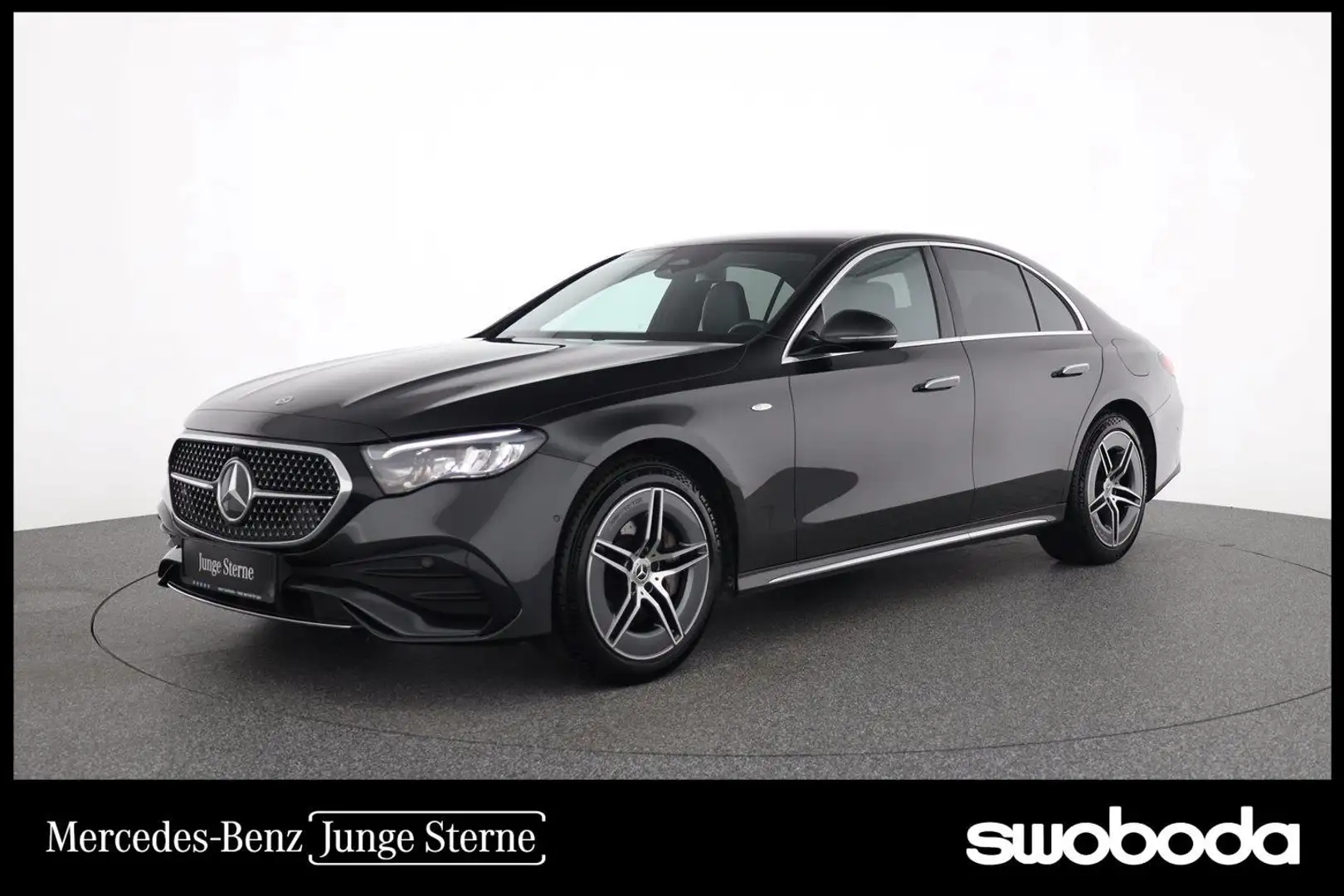 Mercedes-Benz E 300 de Lim. 4M AMG-Line Distronic AHK Grau - 1