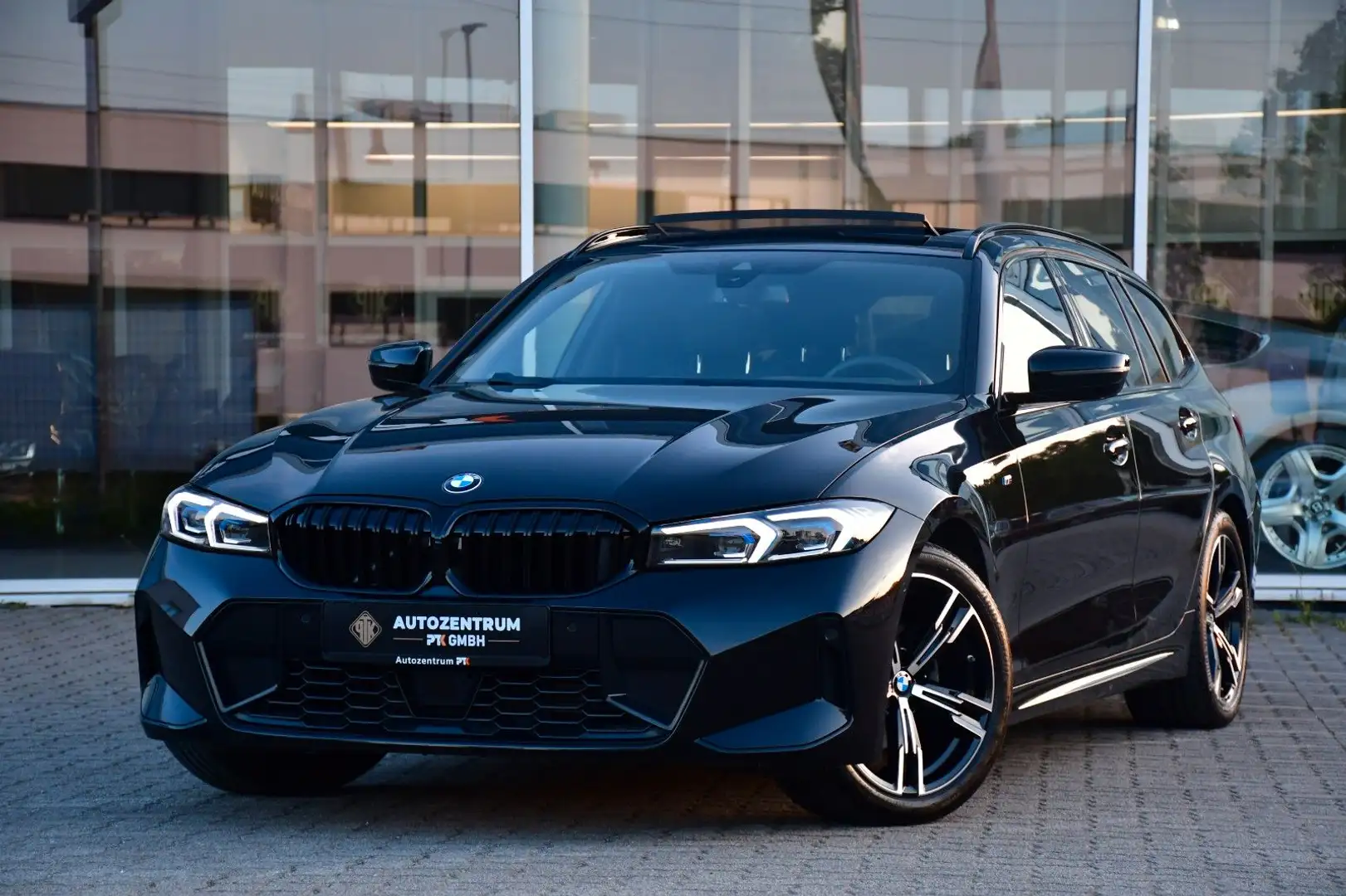 BMW 320 d xD  M Sport Black Edition Head Up Pano AHK Noir - 1