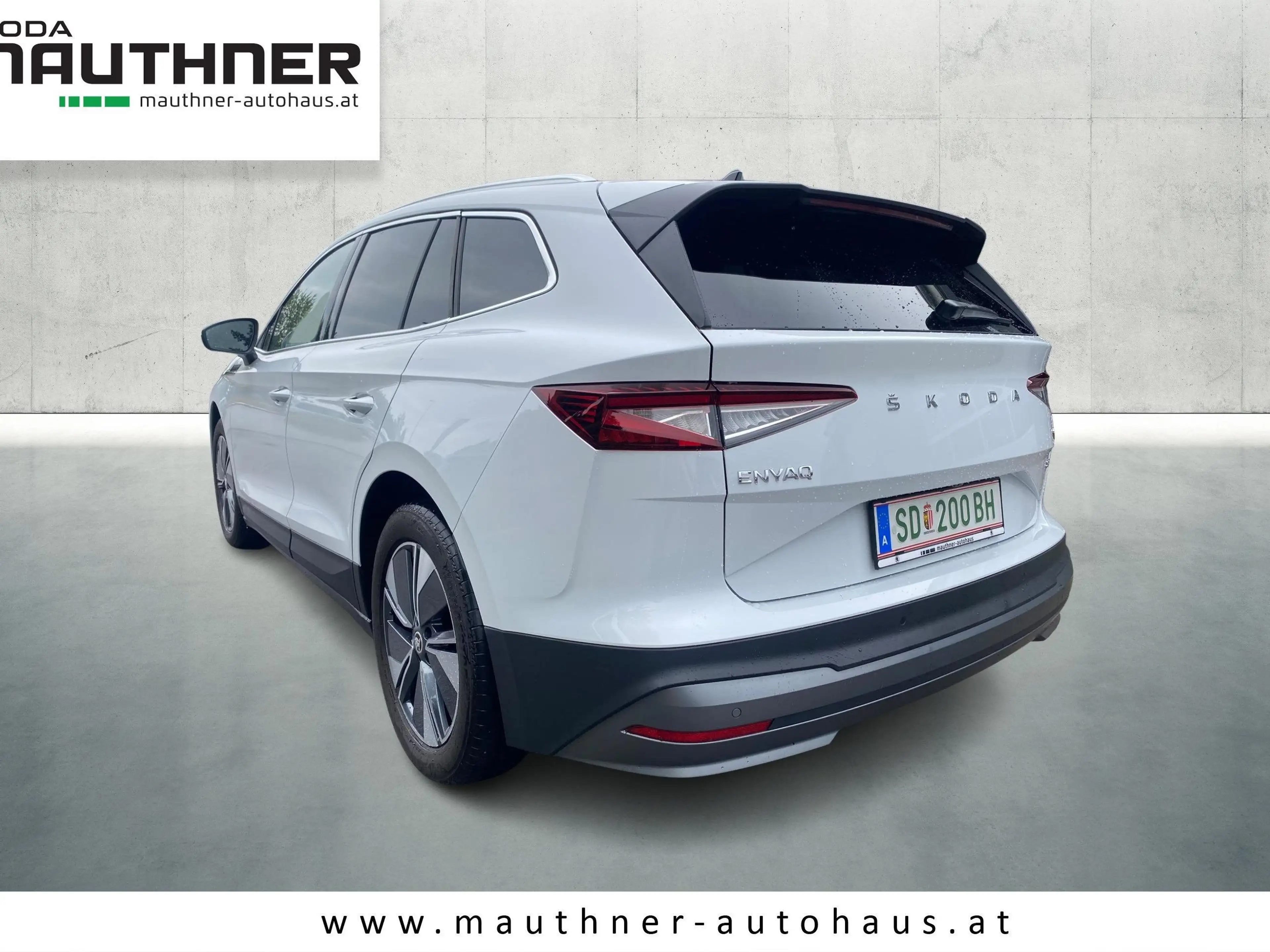 Skoda Enyaq 80 Suite — photo 2
