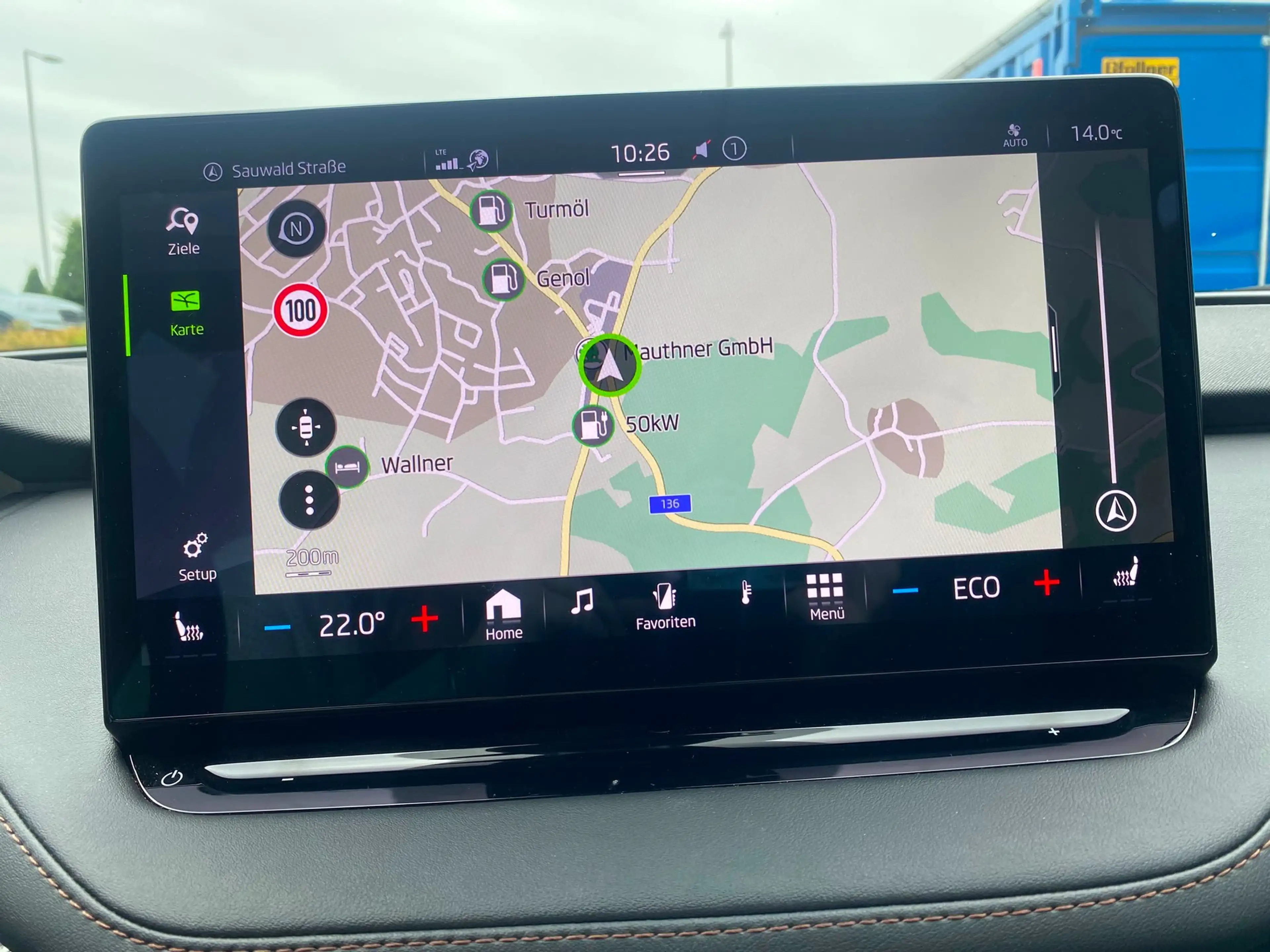 Skoda Enyaq 80 Suite — photo 14