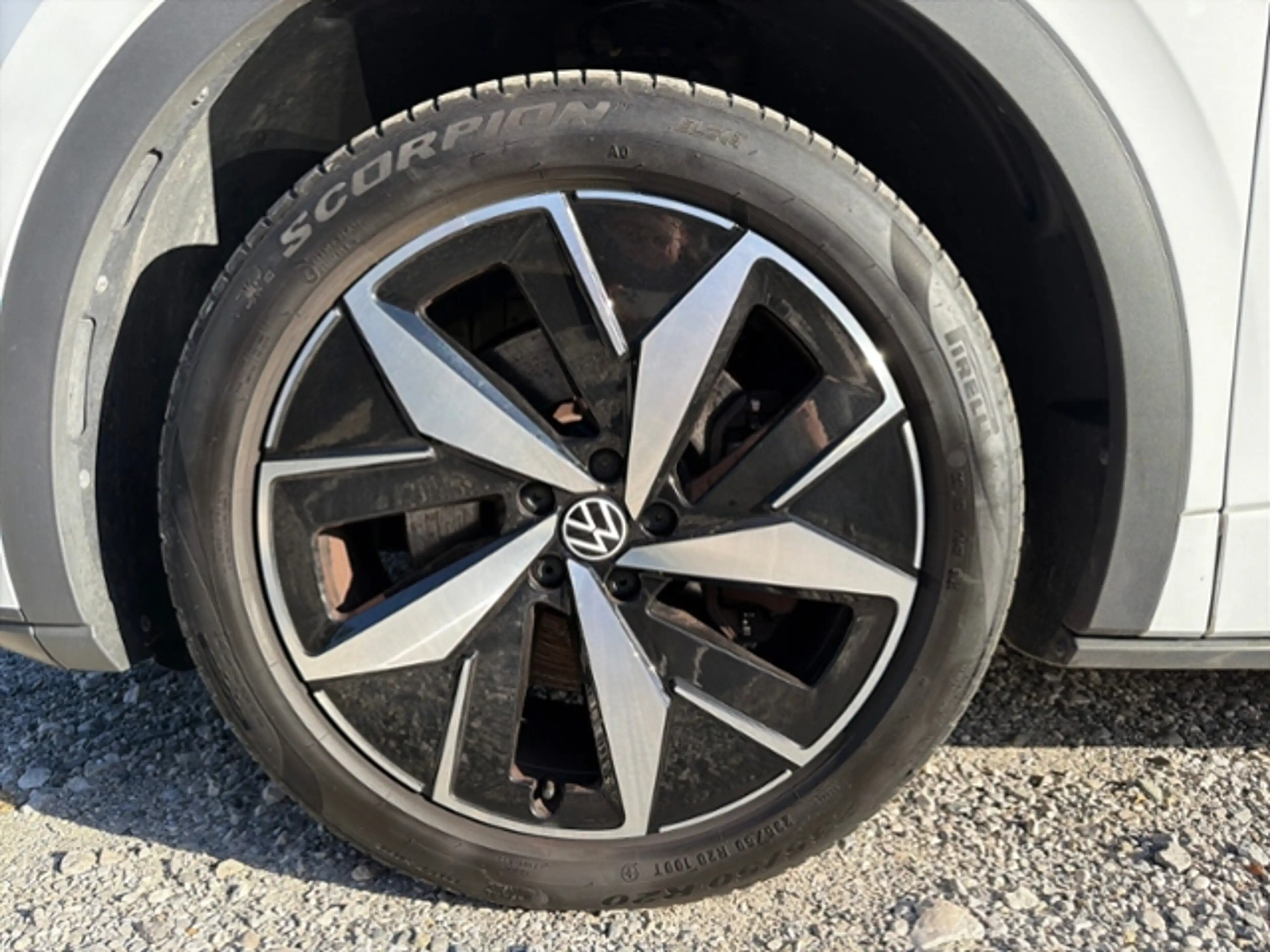 Volkswagen ID.5 GTX 4MOTION LED-MATRIX AHK ELEKTR.HECKKL. KEYLESS — photo 8