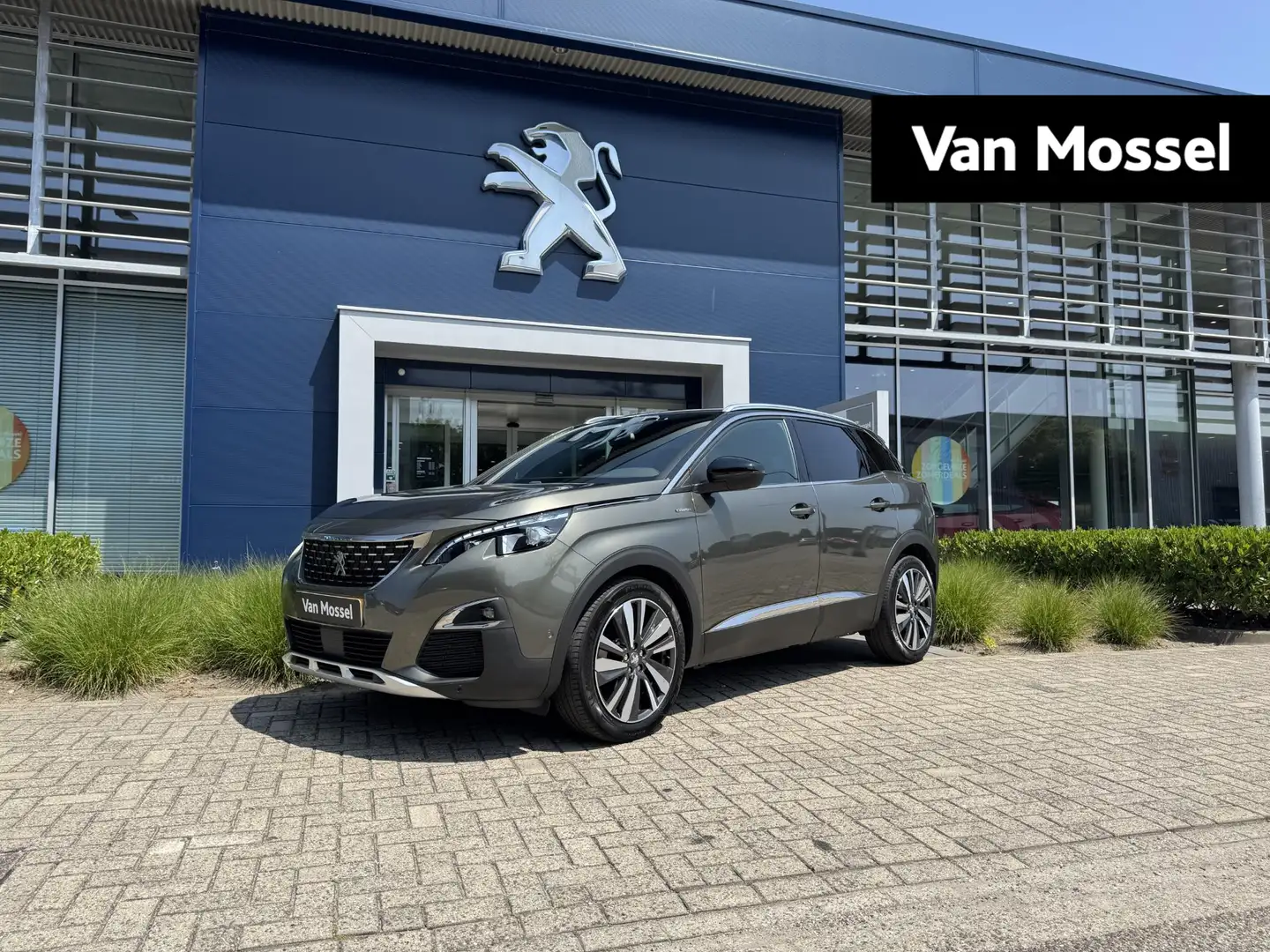 Peugeot 3008 PureTech 130 GT Line l Lage Kilometerstand Grau - 1