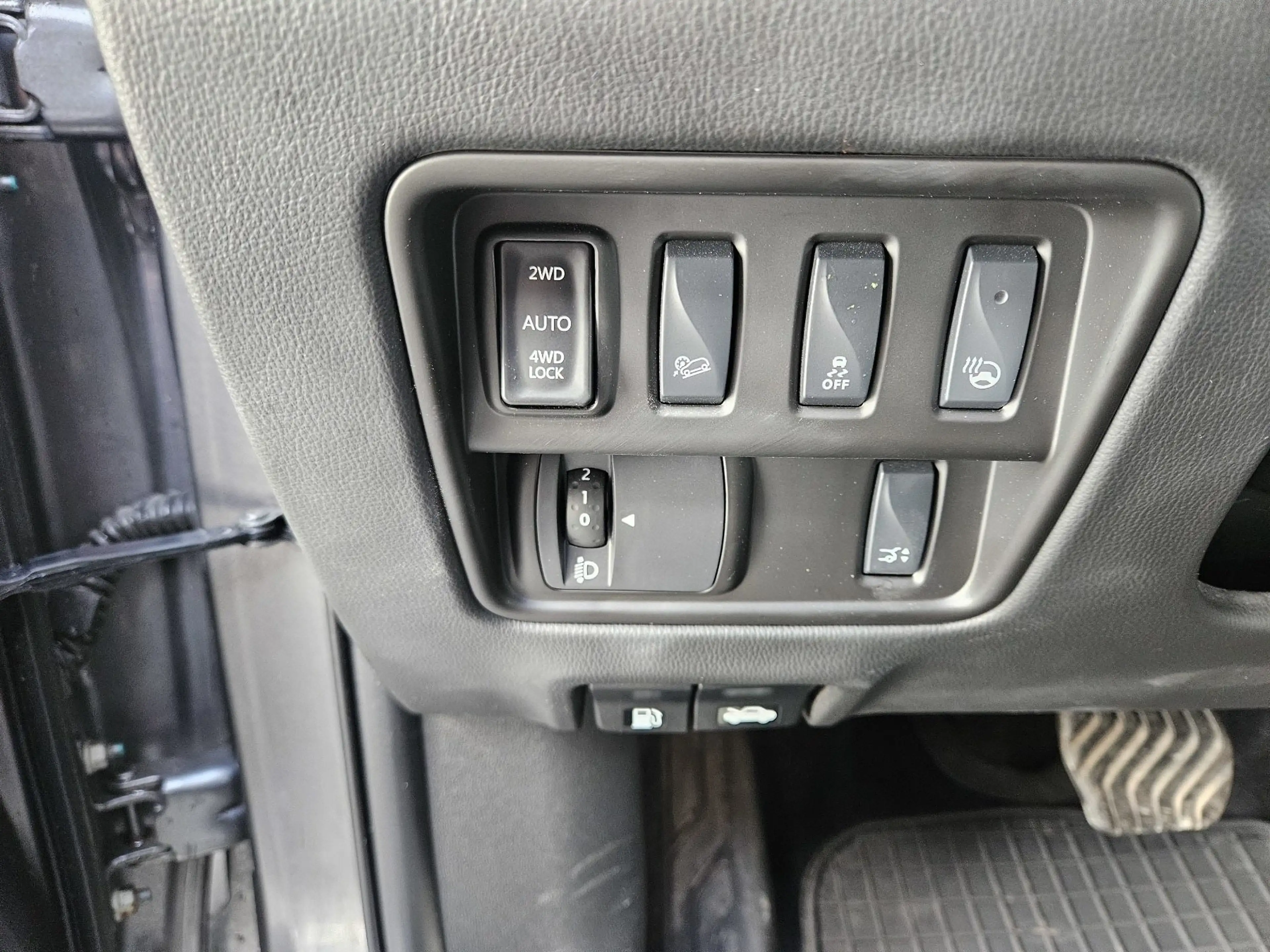 Renault Koleos INITIALE PARIS dCi 185 4WD X-tronic — photo 10