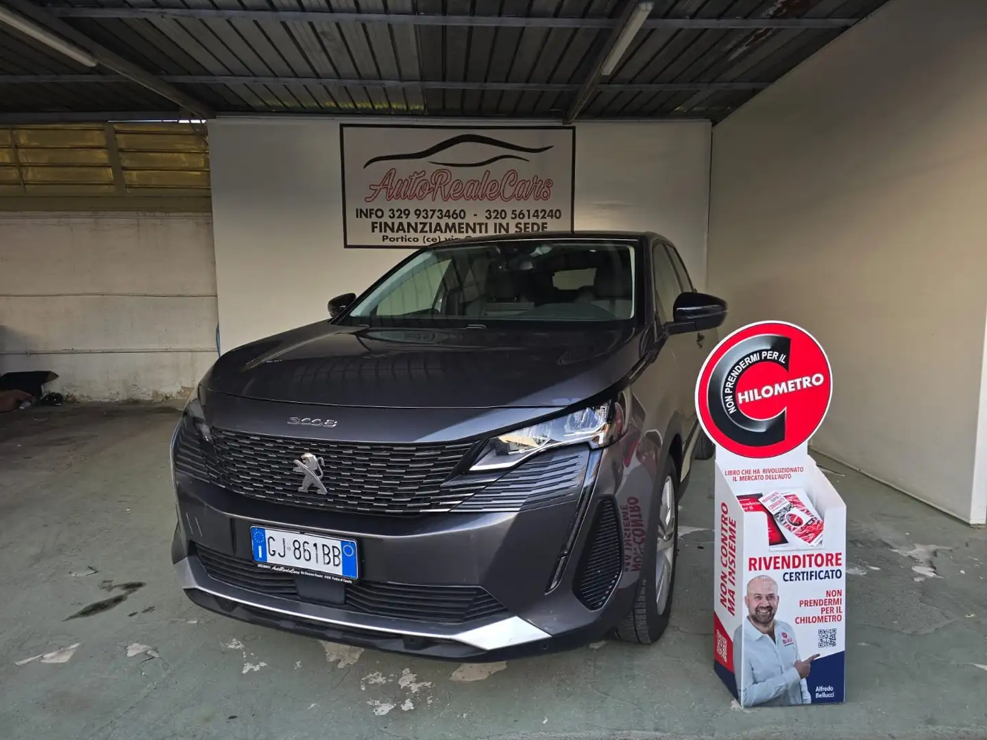 Peugeot 3008 3008 II 2021 1.5 bluehdi Allure Pack s Gris - 1