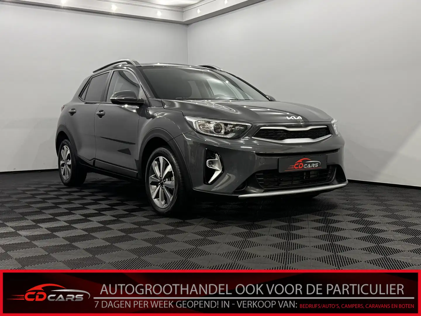 Kia Stonic 1.0 T-GDi MHEV DynamicPlusLine Clima, Camera, Crui Gris - 1