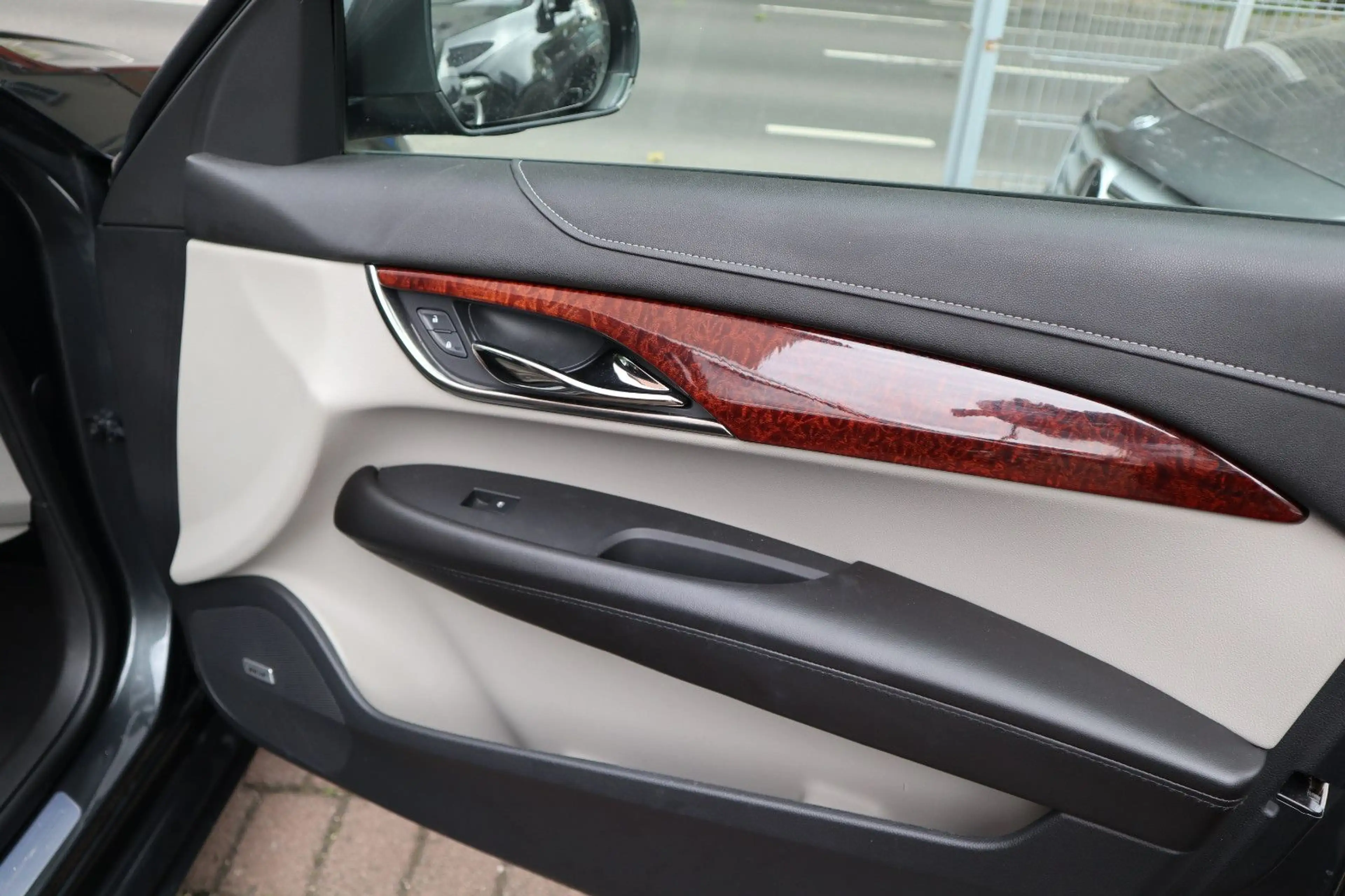 Cadillac ATS Premium deutsches Modell !Head-Up Leder Navi — photo 13