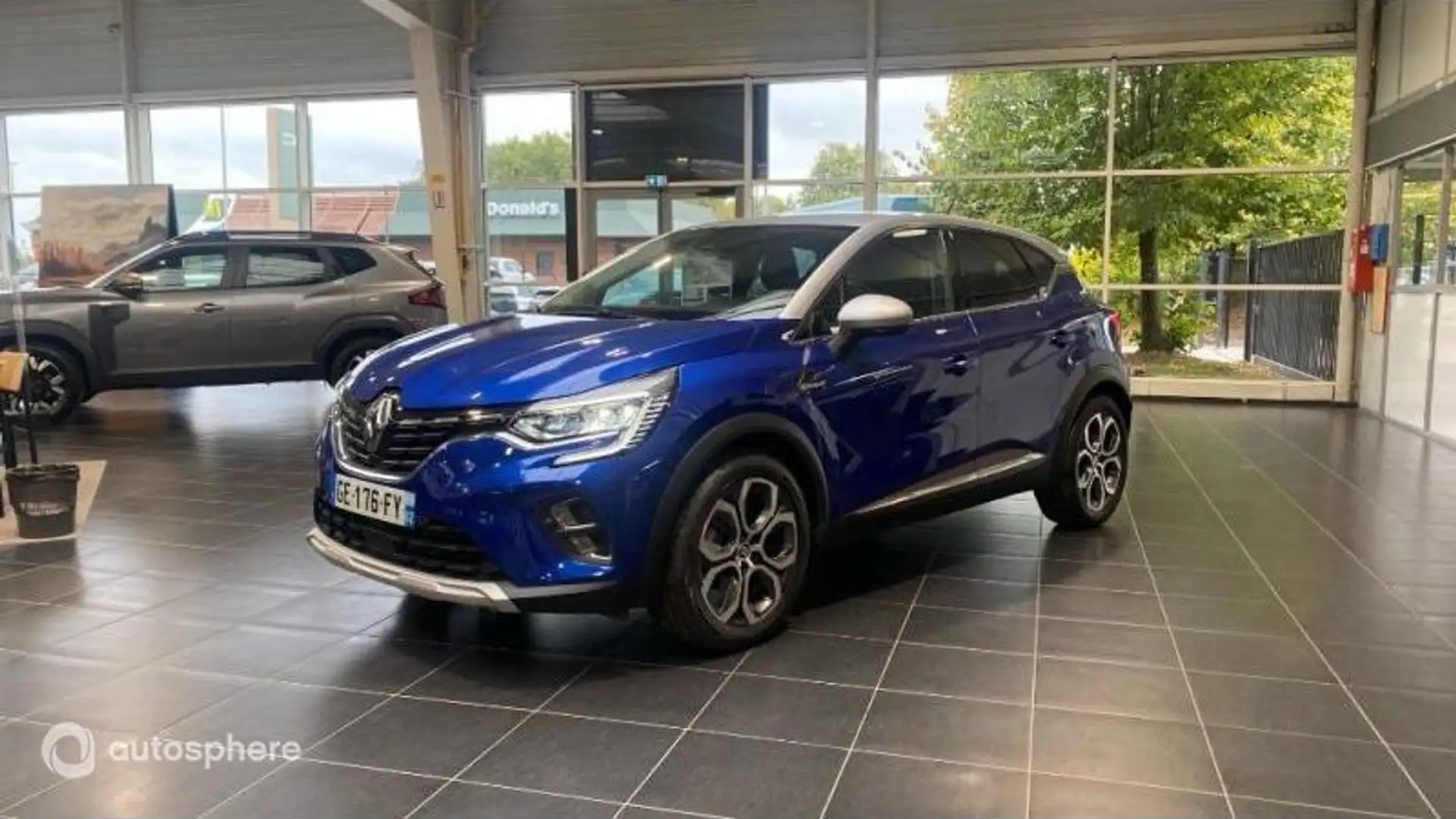 Renault Captur 1.6 E-Tech hybride 145ch Intens -21 - 1