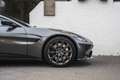 Aston Martin Vantage V8 AUT. *** TOP CONDITION / WARRANTY 09/2025 *** Gris - thumbnail 20