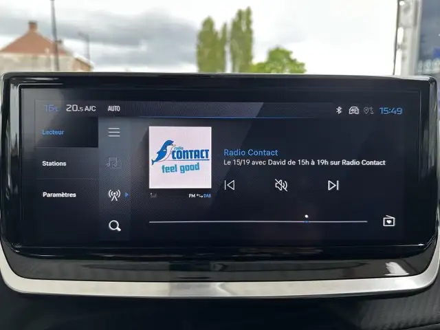 Peugeot 2008 view 12