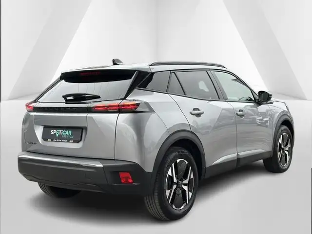 Peugeot 2008 view 4