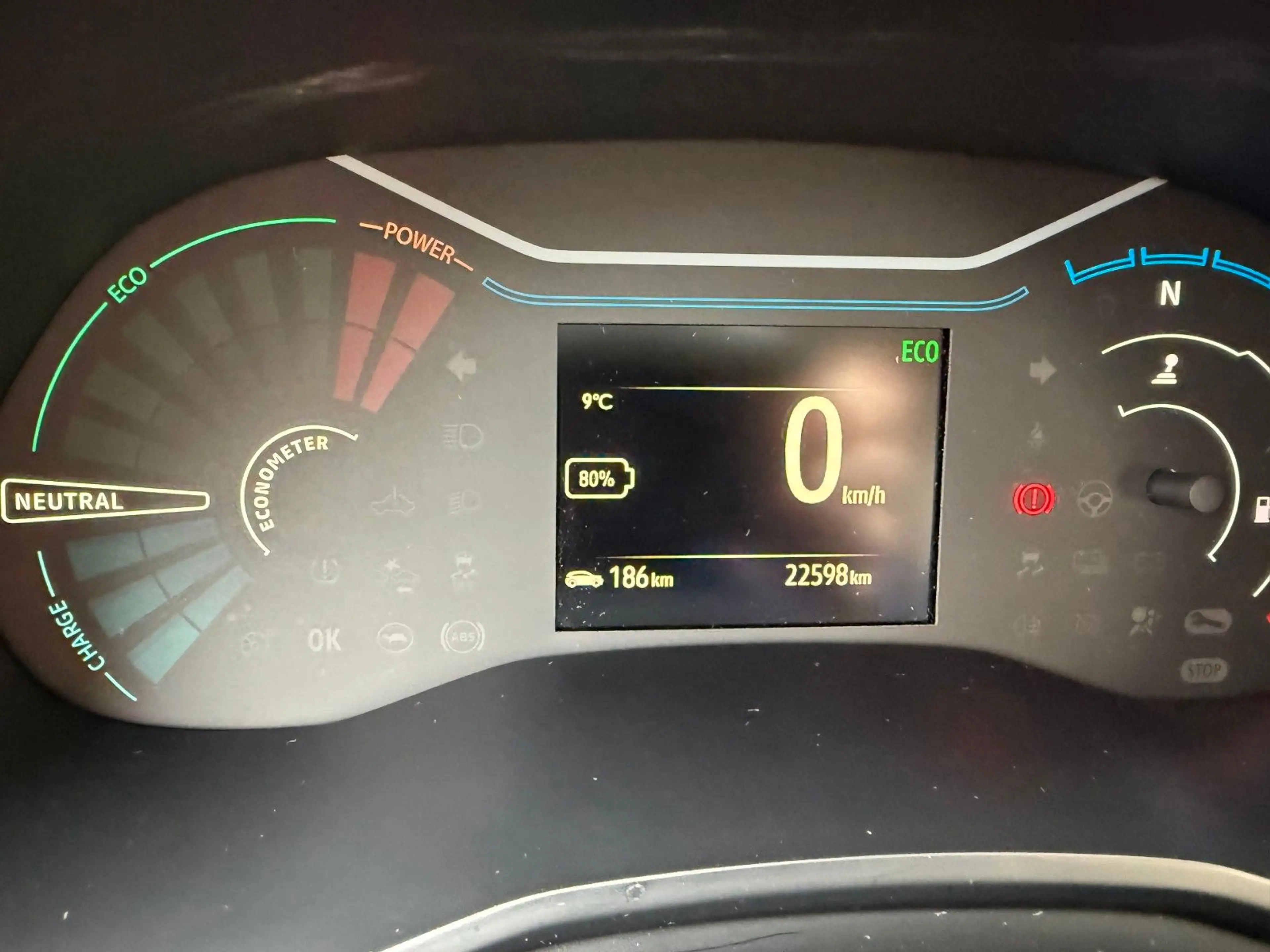 Dacia Spring Business — photo 10