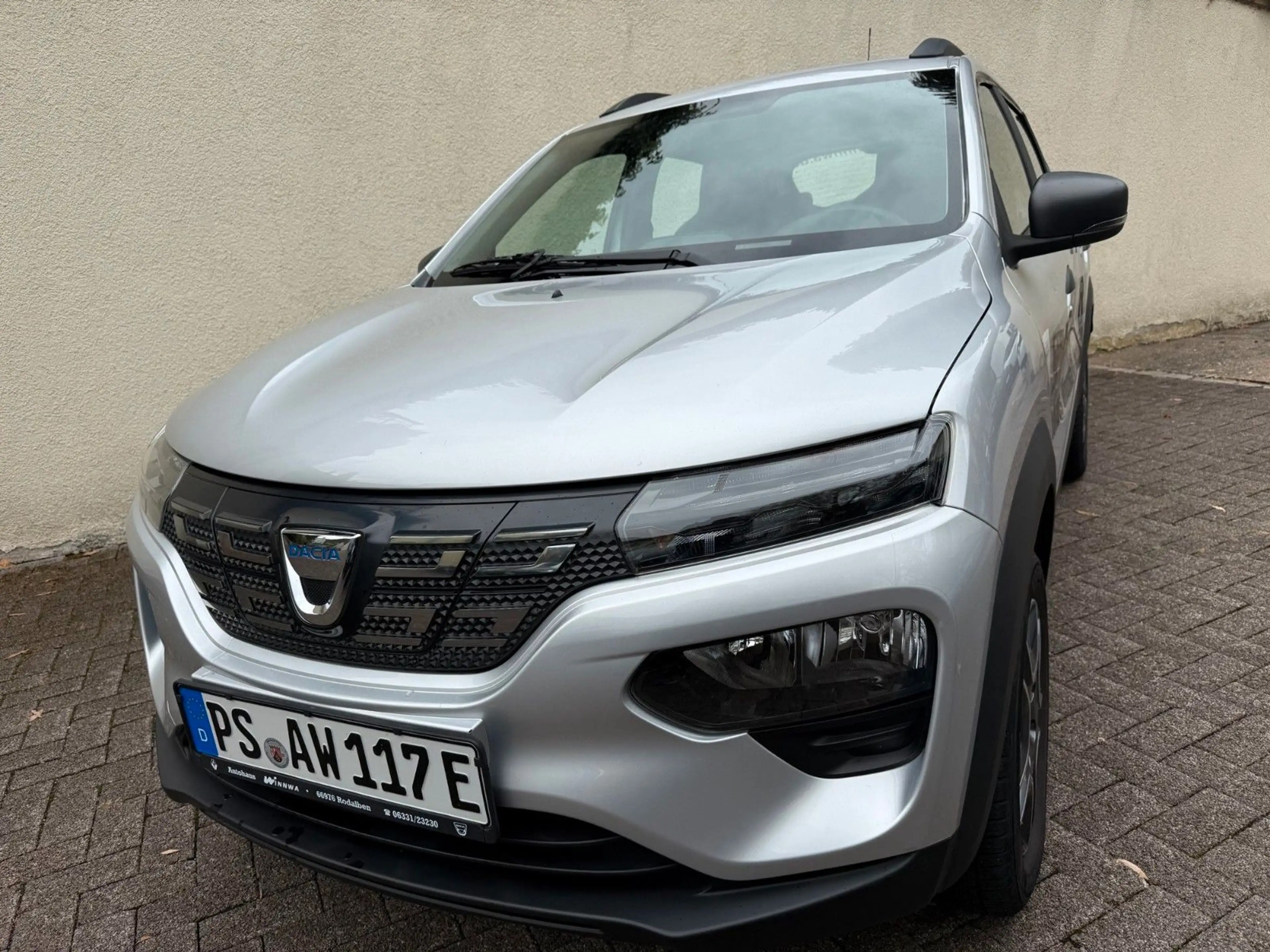 Dacia Spring Business — photo 2