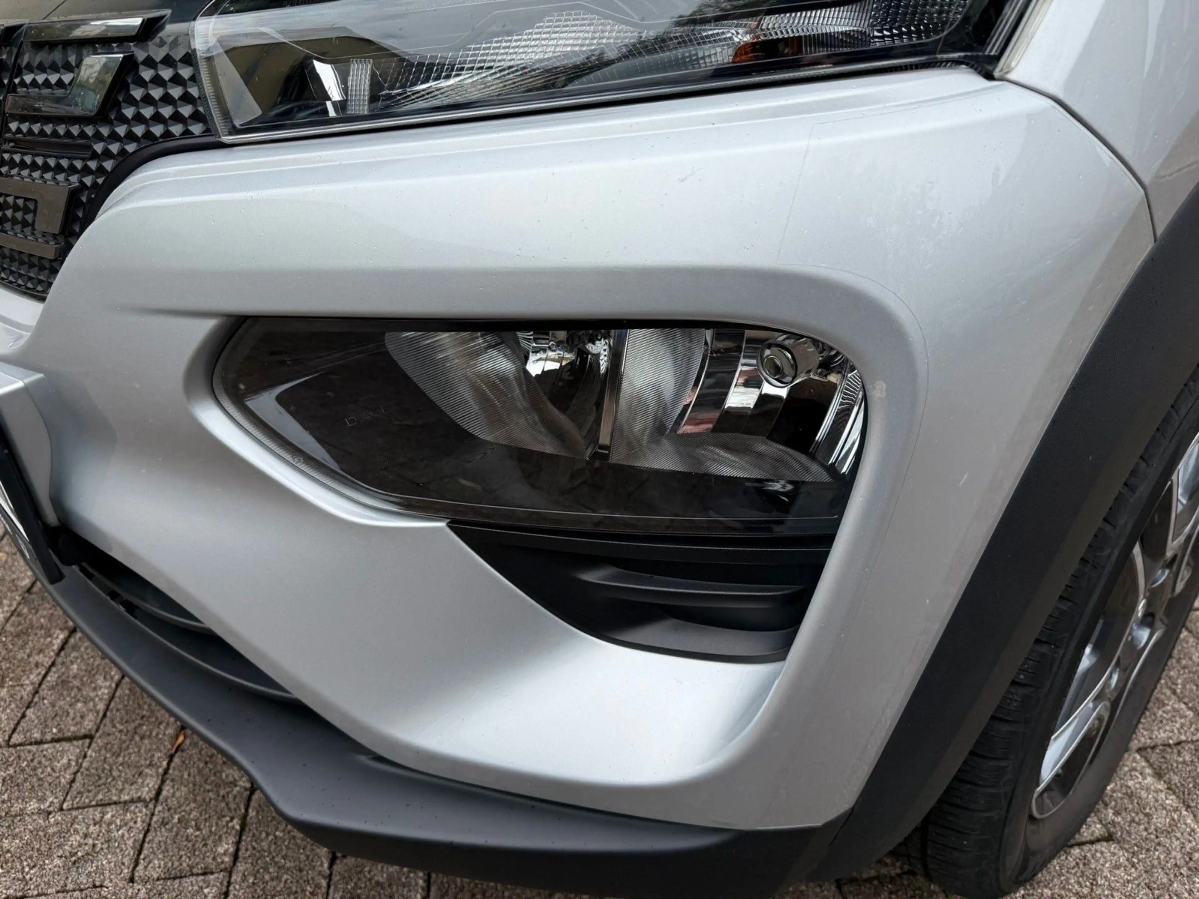 Dacia Spring Business — photo 14