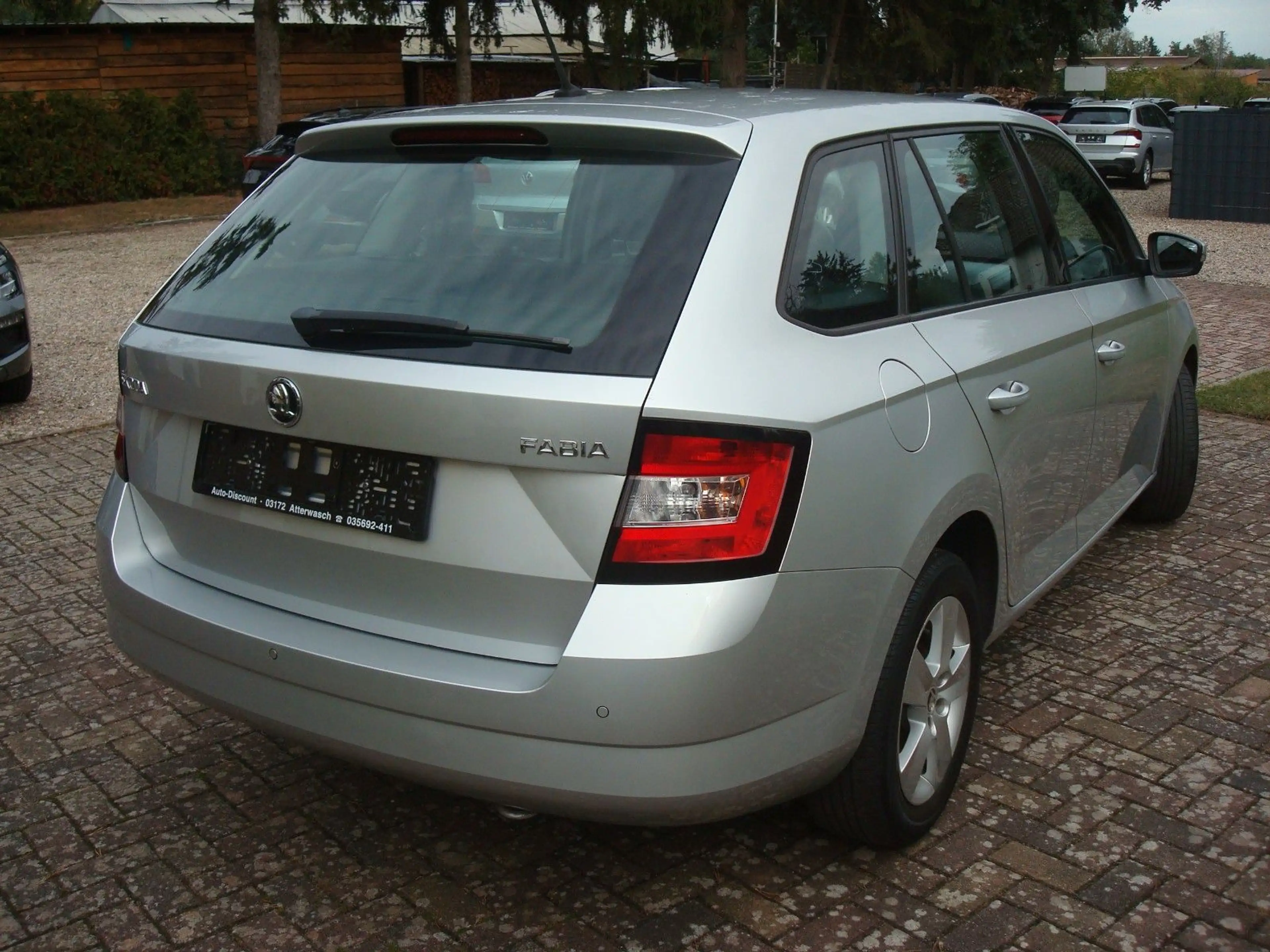 Skoda Fabia 1.2 TSI Combi Ambition — photo 4