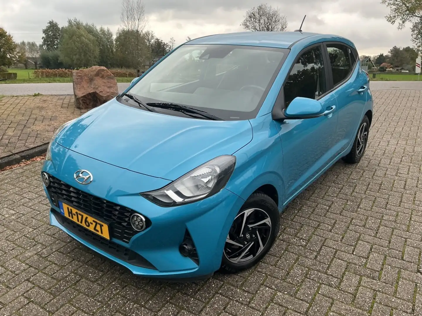 Hyundai i10 1.0 COMFORT Blauw - 1