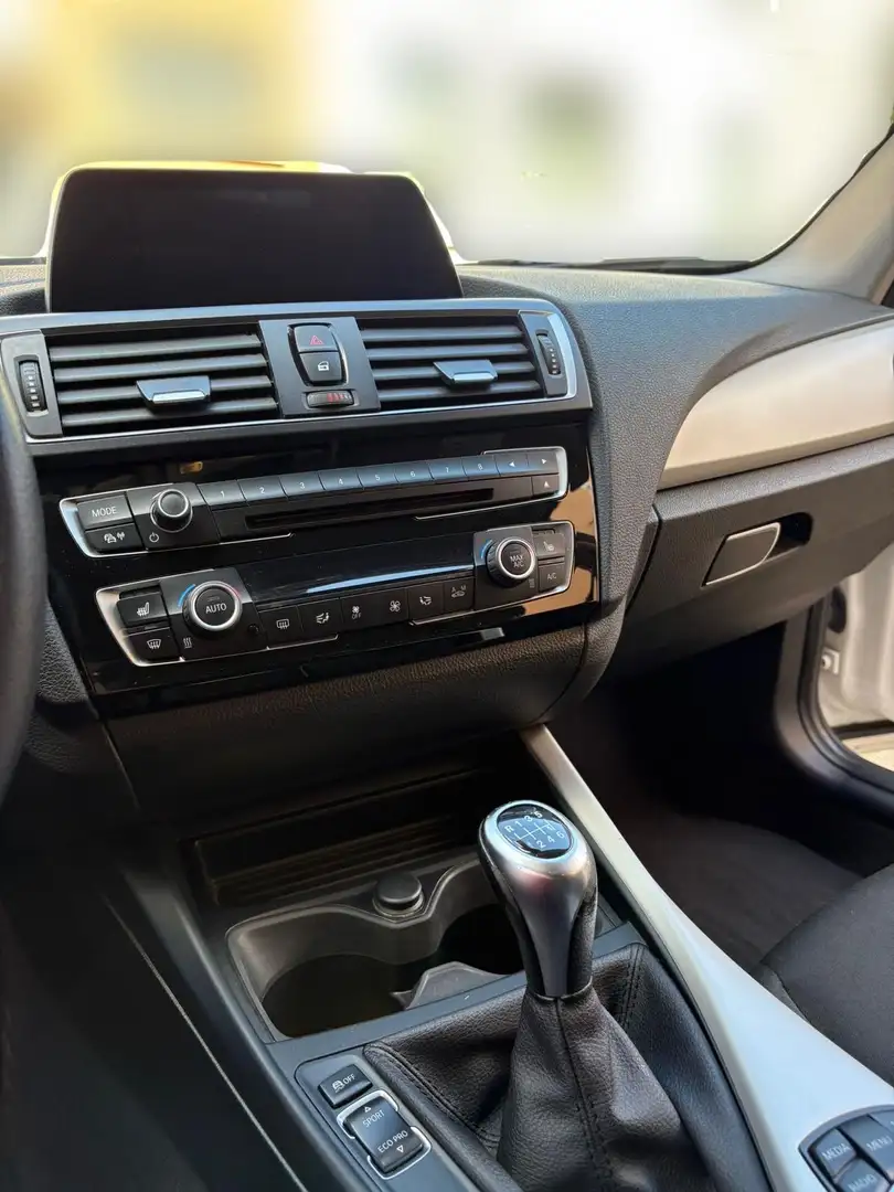 BMW 118 118 d Advantage Blanc - 2