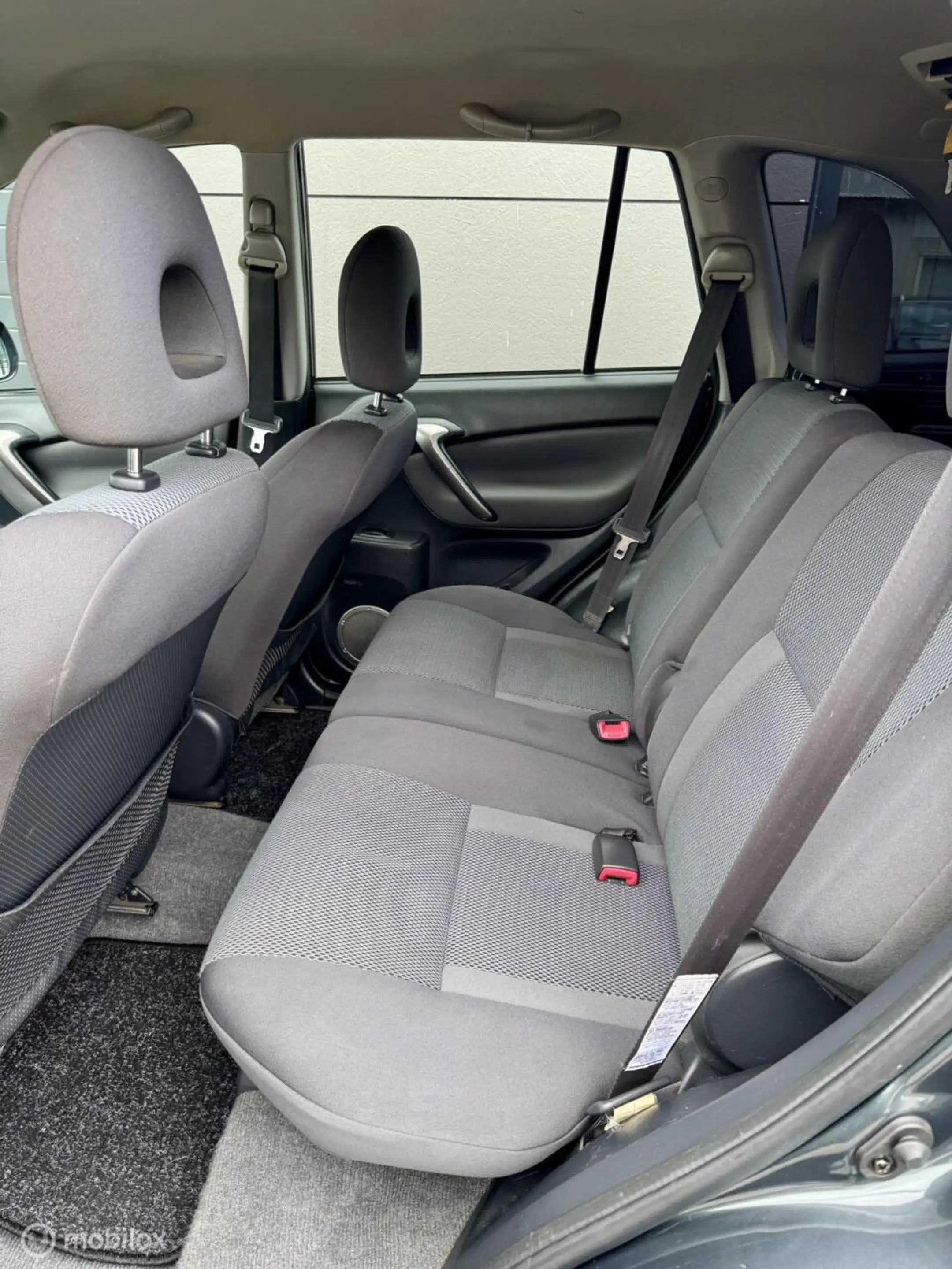 Toyota RAV 4 1.8-16V VVT-i Luna stoelverw/trekhaak — photo 14