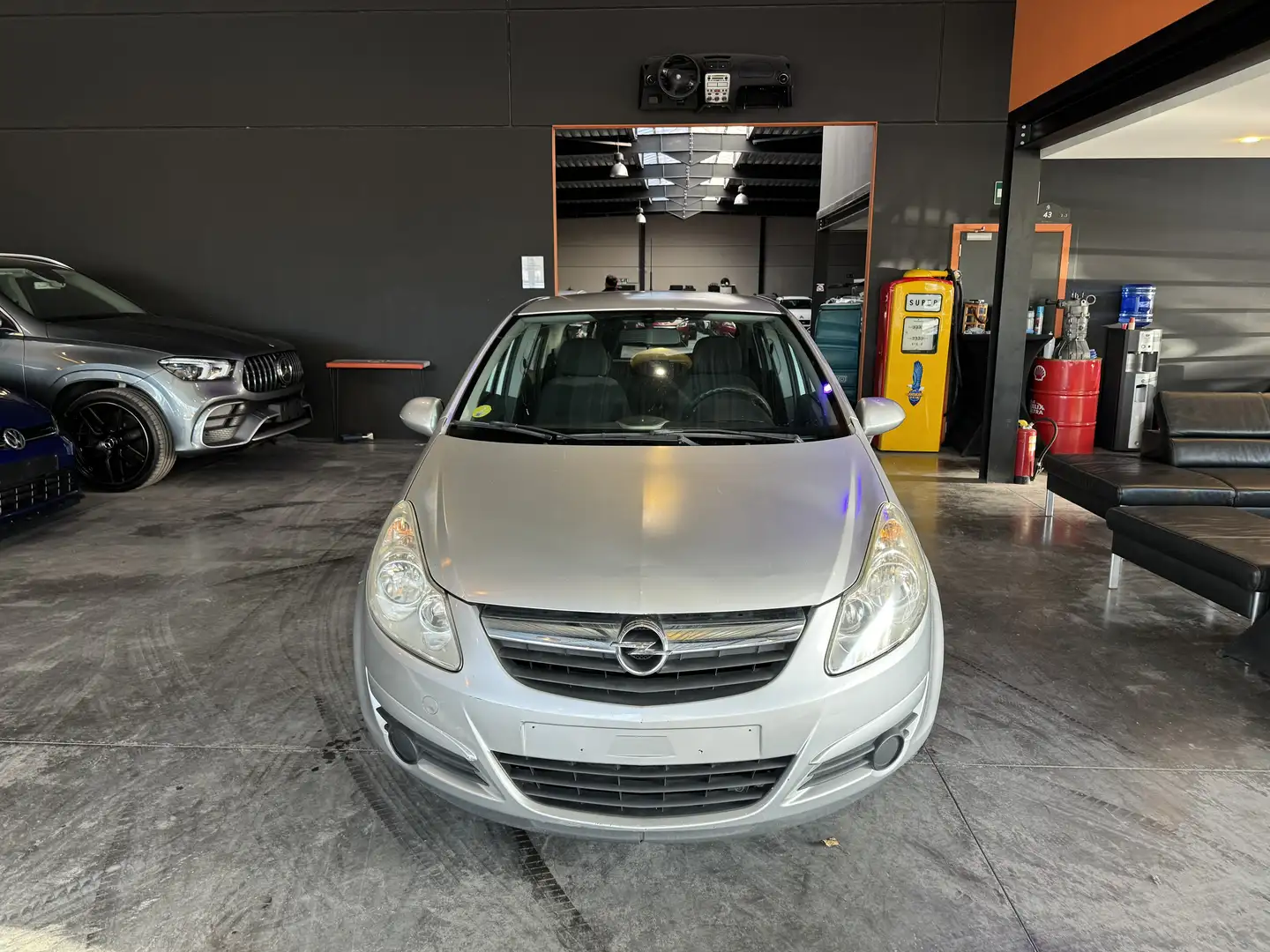 Opel Corsa 1.2i AUTOMATIQUE - 5 PORTES - RADIO CD -116.469 KM Gris - 2