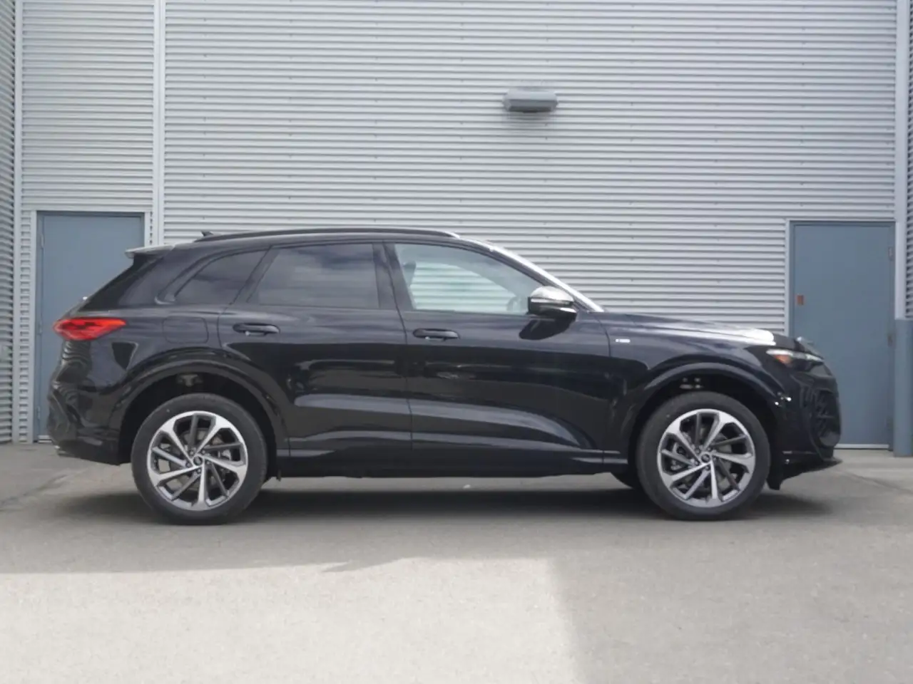 Audi Q5 снимка Audi Q5