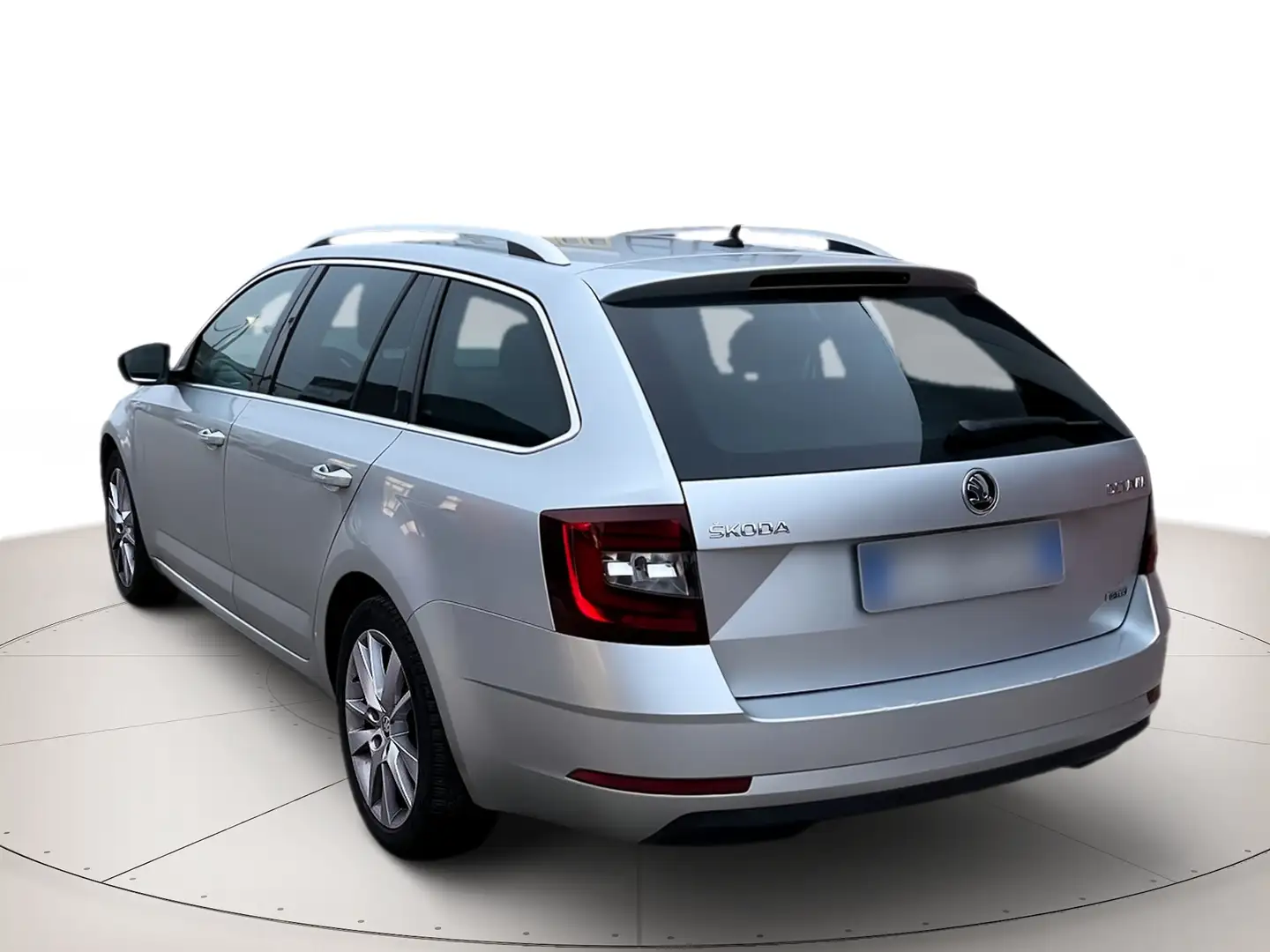 Skoda Octavia Wagon 1.5 g-tec Style 130cv dsg Silber - 2