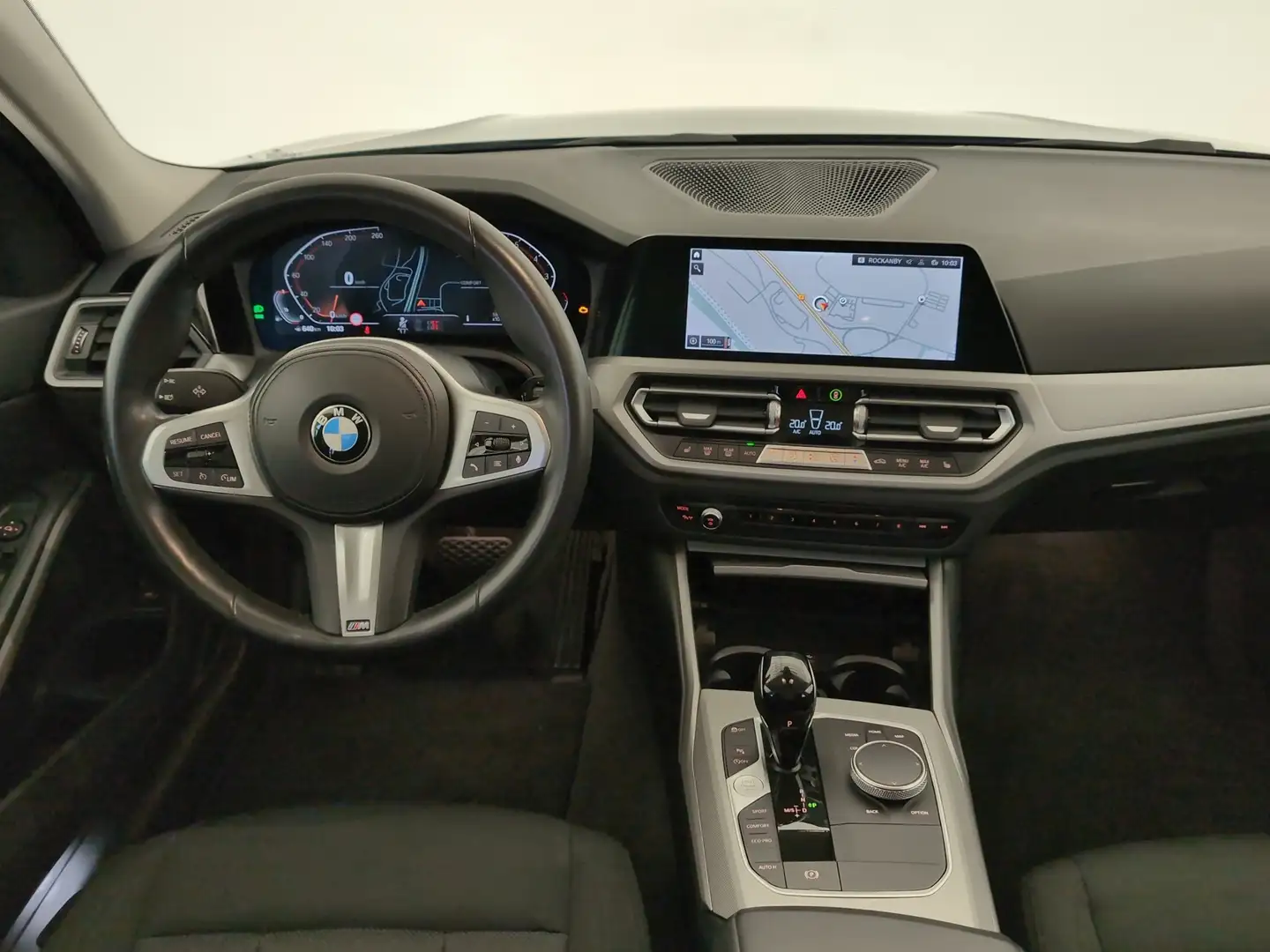 BMW 330 i Touring Advantage Tempomat/Sitzheizung/DAB  Temp Schwarz - 2