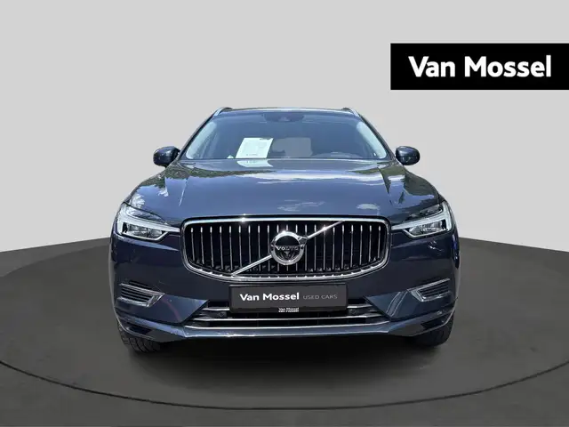Volvo XC60 view 2
