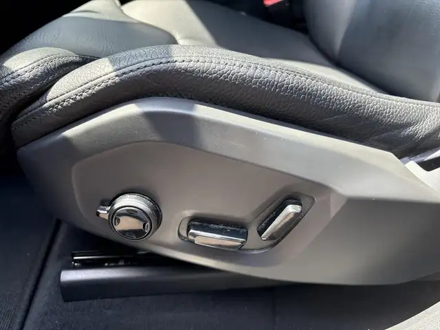 Volvo XC60 view 14