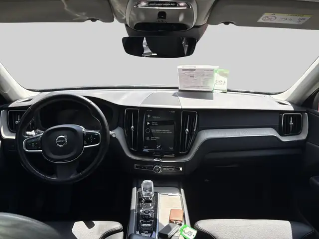 Volvo XC60 view 13