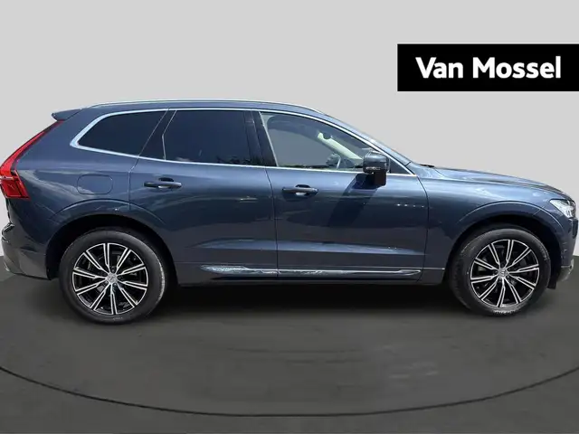 Volvo XC60 view 5