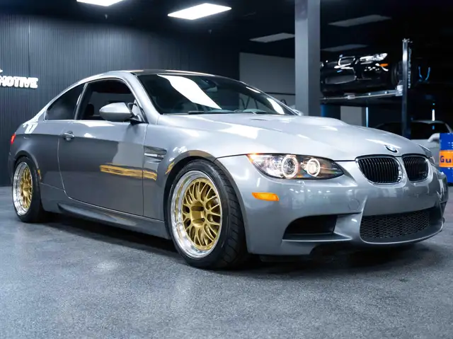 BMW M3 2011 — photo 6