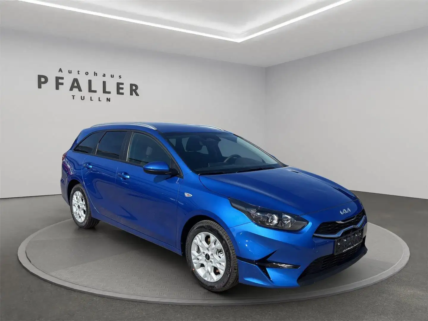 Kia Ceed SW / cee'd SW ceed SW 1,0 TGDI ISG GPF Titan+P1 Blau - 2