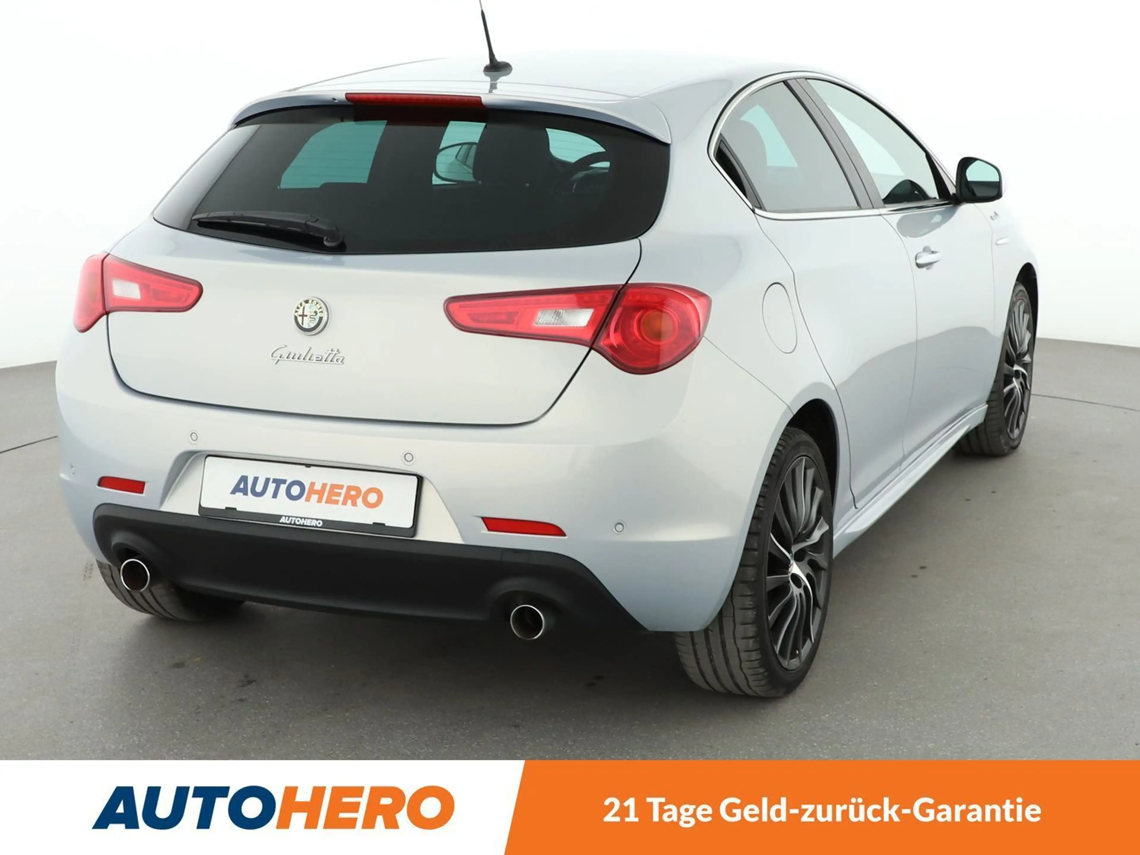 Alfa Romeo Giulietta 2.0 JTDM Turismo — photo 6