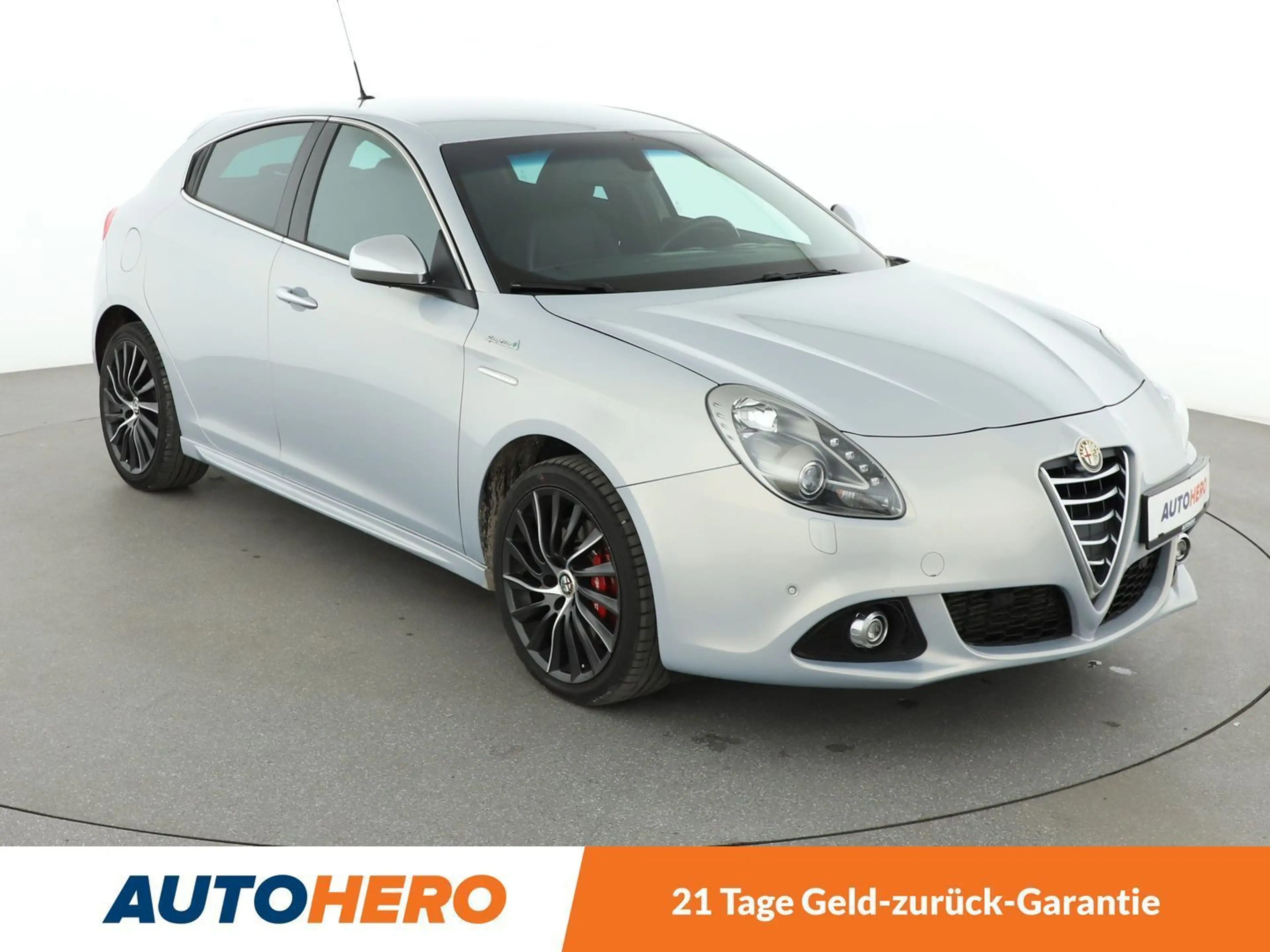 Alfa Romeo Giulietta 2.0 JTDM Turismo — photo 8