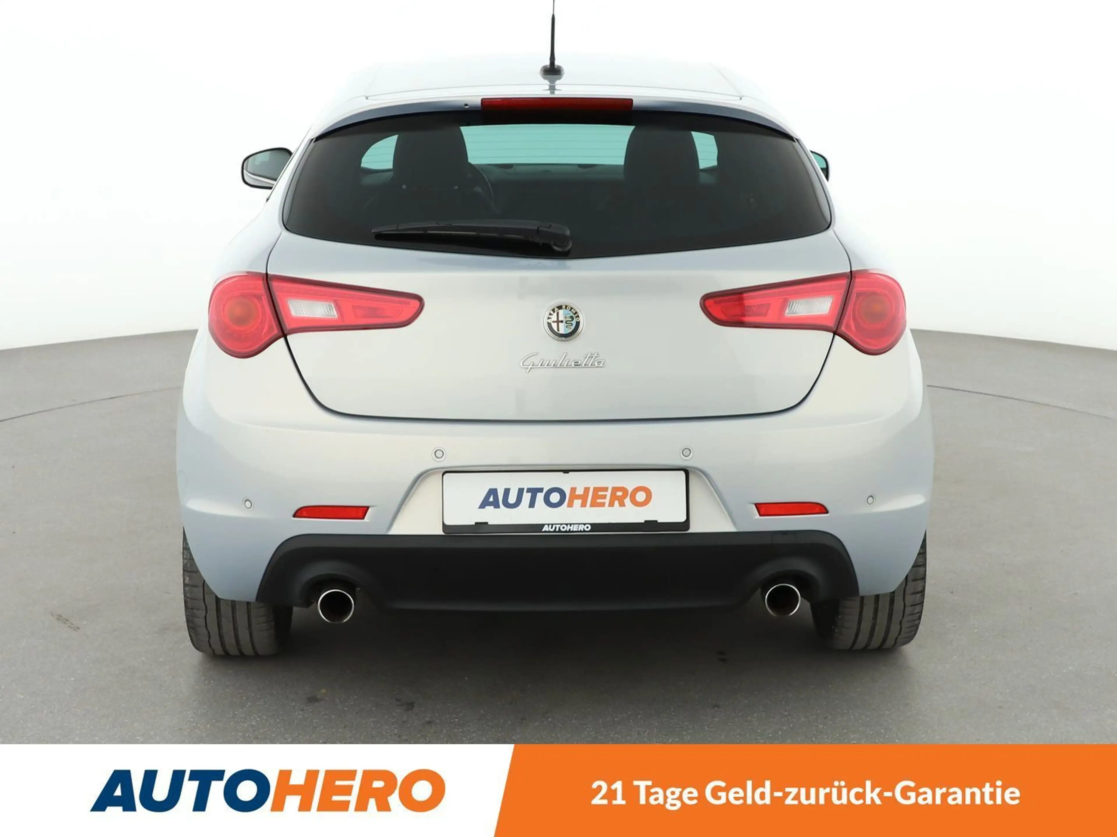Alfa Romeo Giulietta 2.0 JTDM Turismo — photo 5
