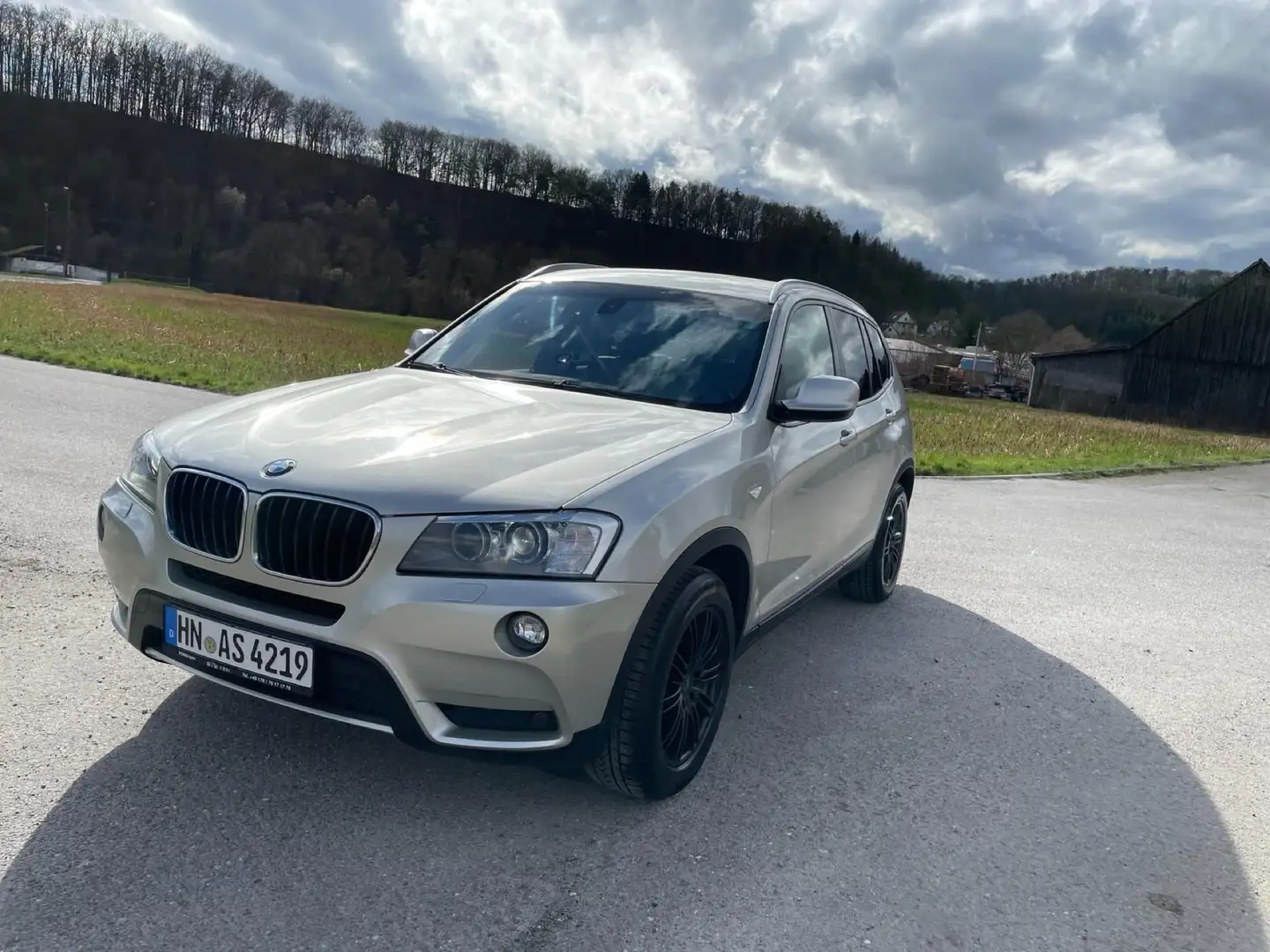 BMW X3 xDrive20d Aut. Złoty - 1